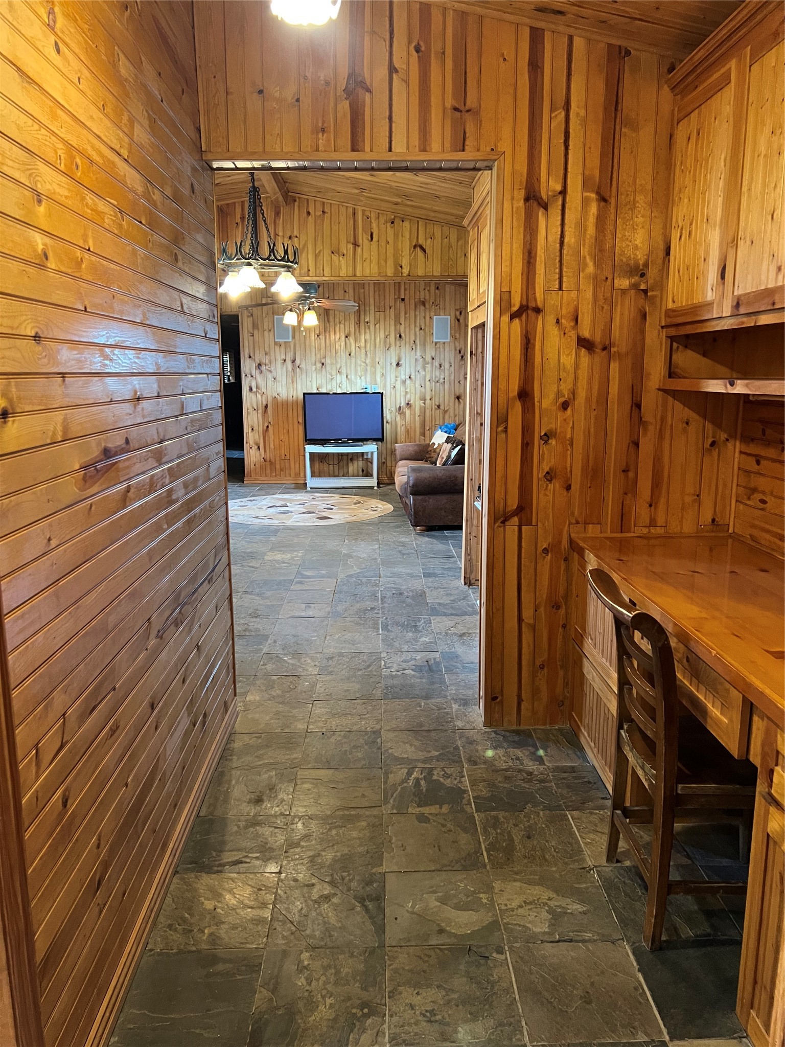 7445 County Road 1232 Godley TX 76044