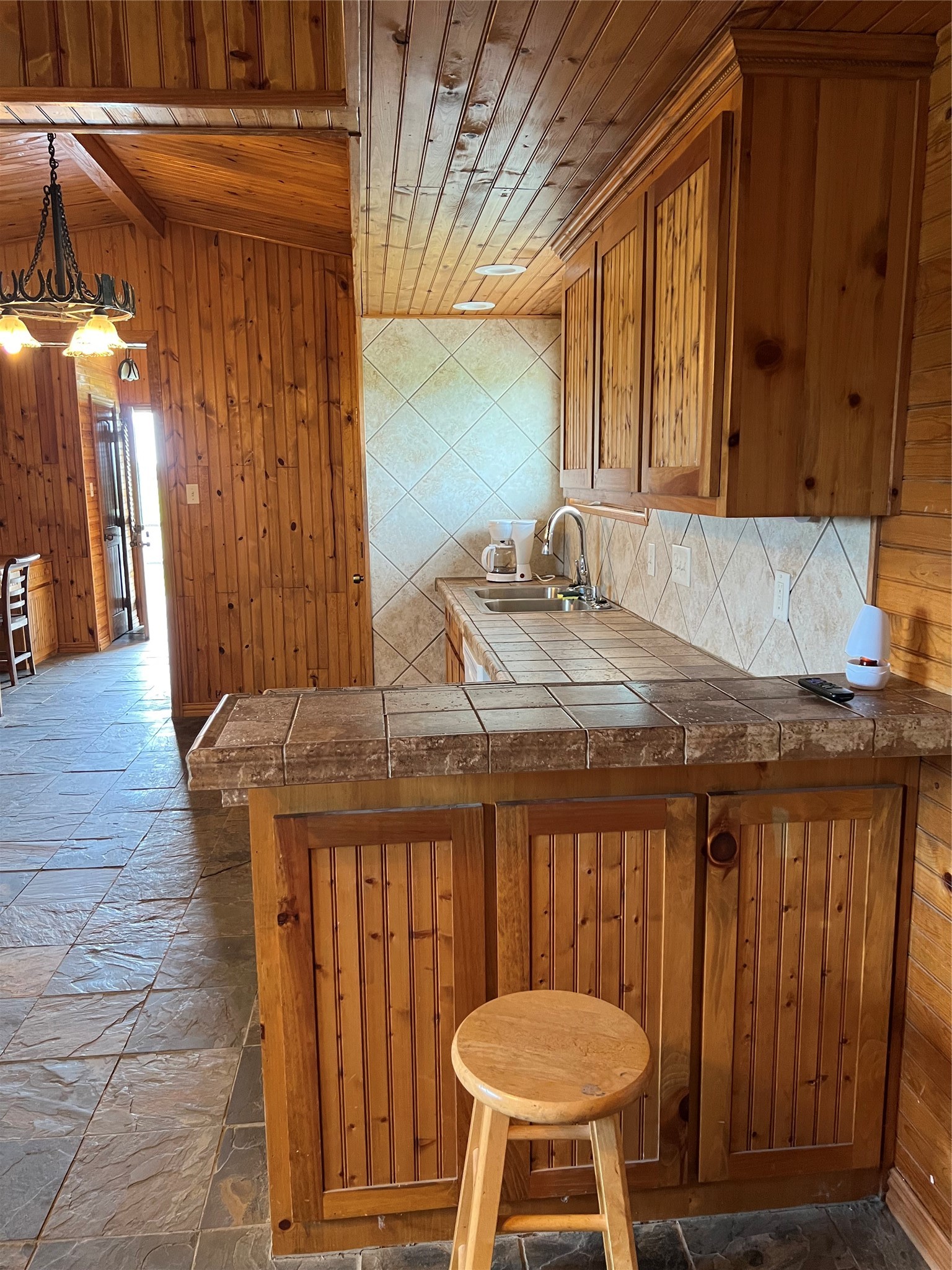 7445 County Road 1232 Godley TX 76044