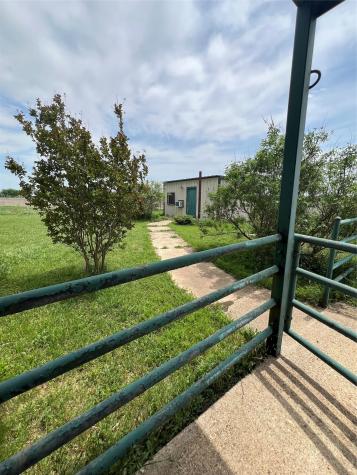7445 County Road 1232 Godley TX 76044