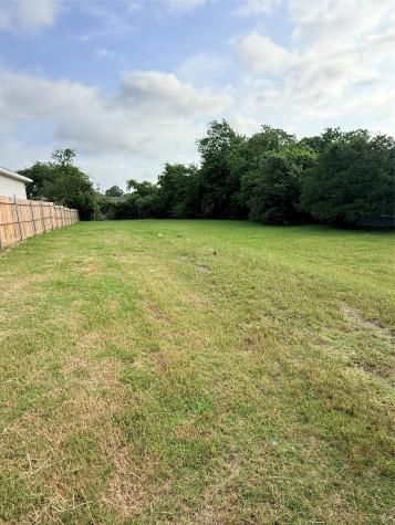 3932 Lee Street Greenville TX 75401