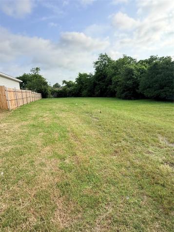 3932 Lee Street Greenville TX 75401