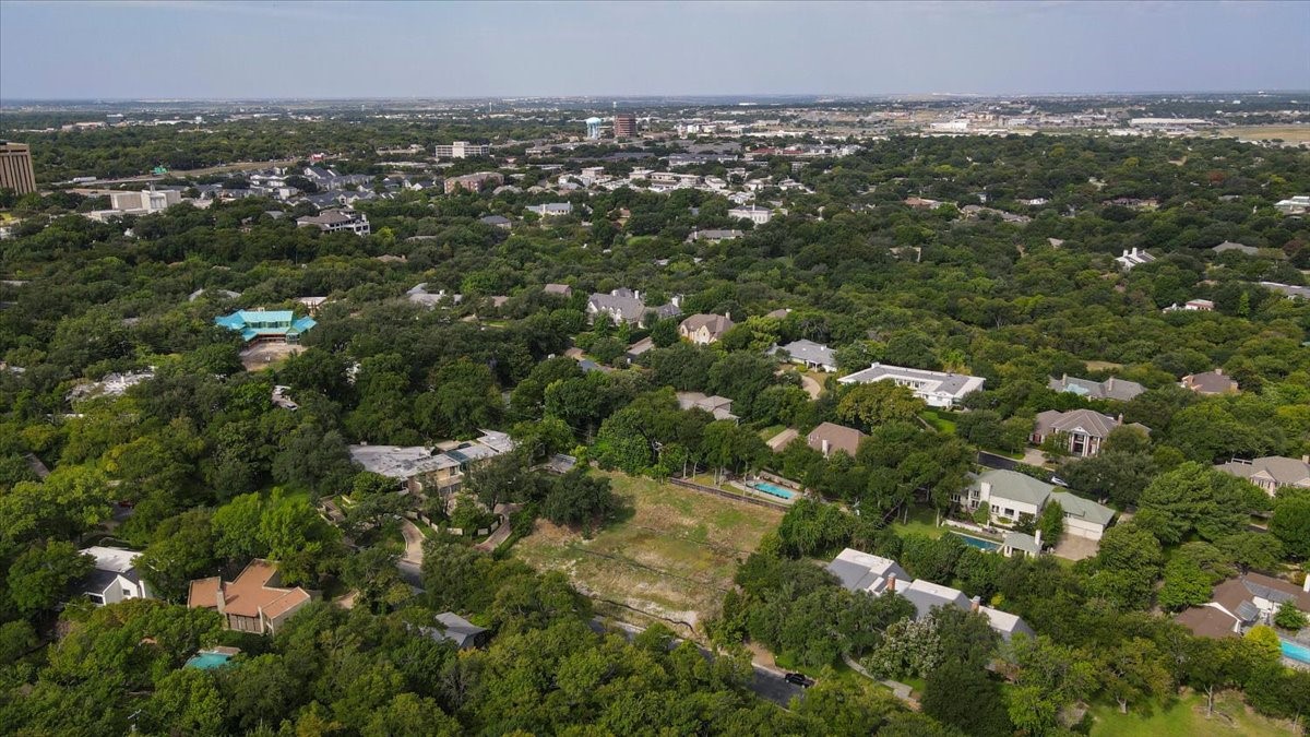 2004 Indian Creek Drive Westover Hills TX 76107