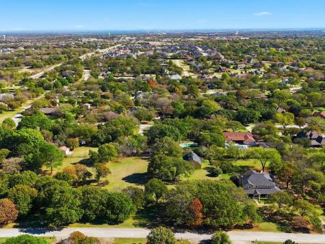 370 Oakview Drive Double Oak TX 75077