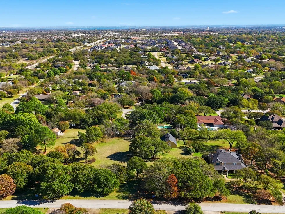 370 Oakview Drive Double Oak TX 75077