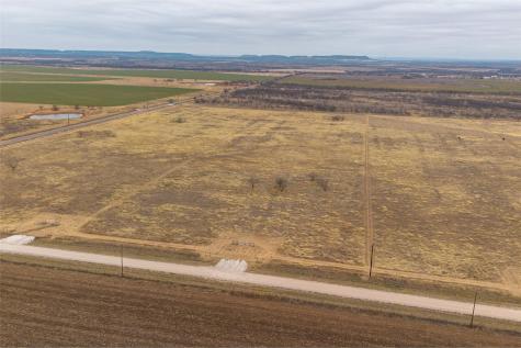 T4 County Road 204 Bradshaw TX 79567