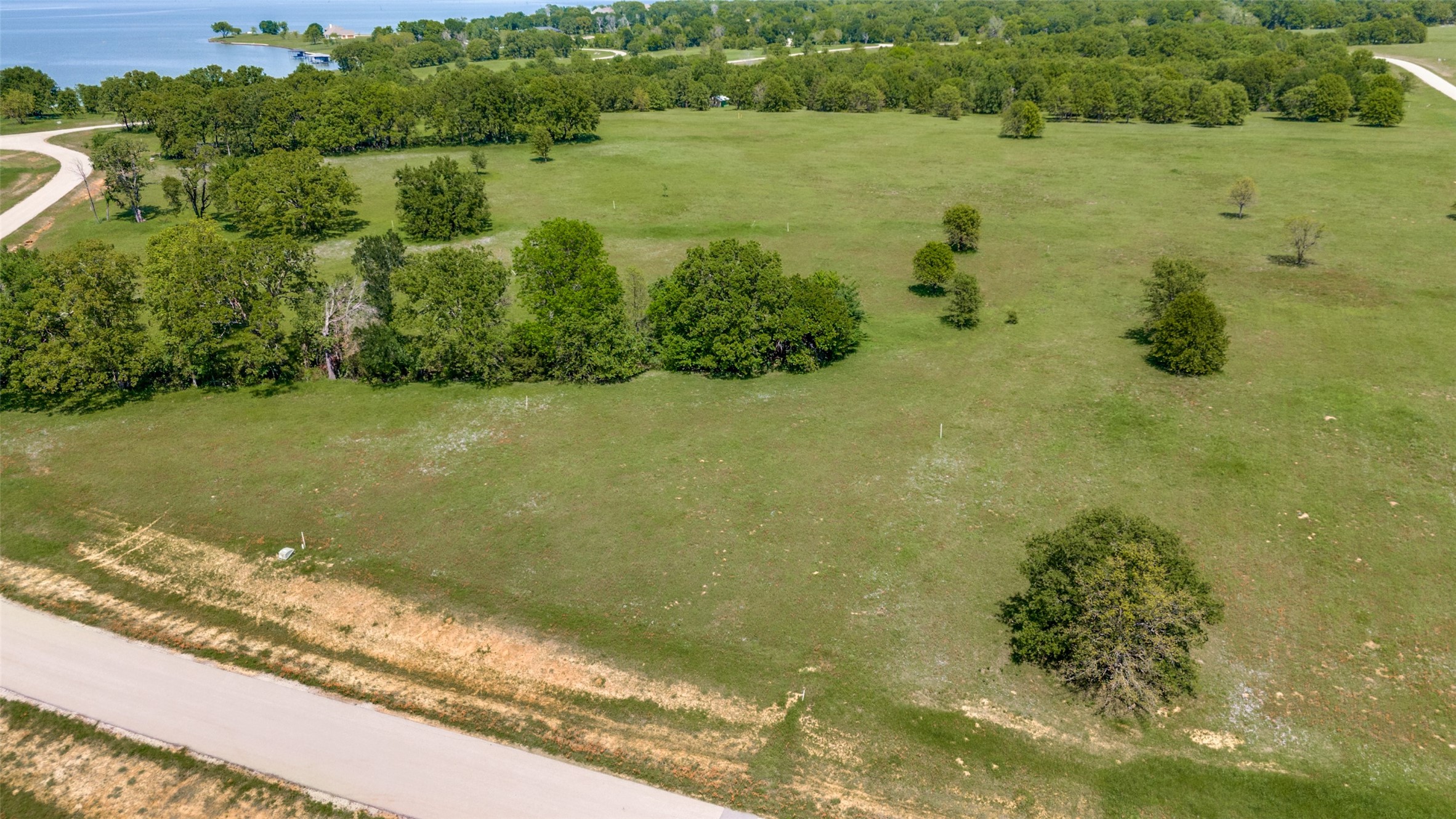 Lot 44 Paradise Cov Streetman TX 75859
