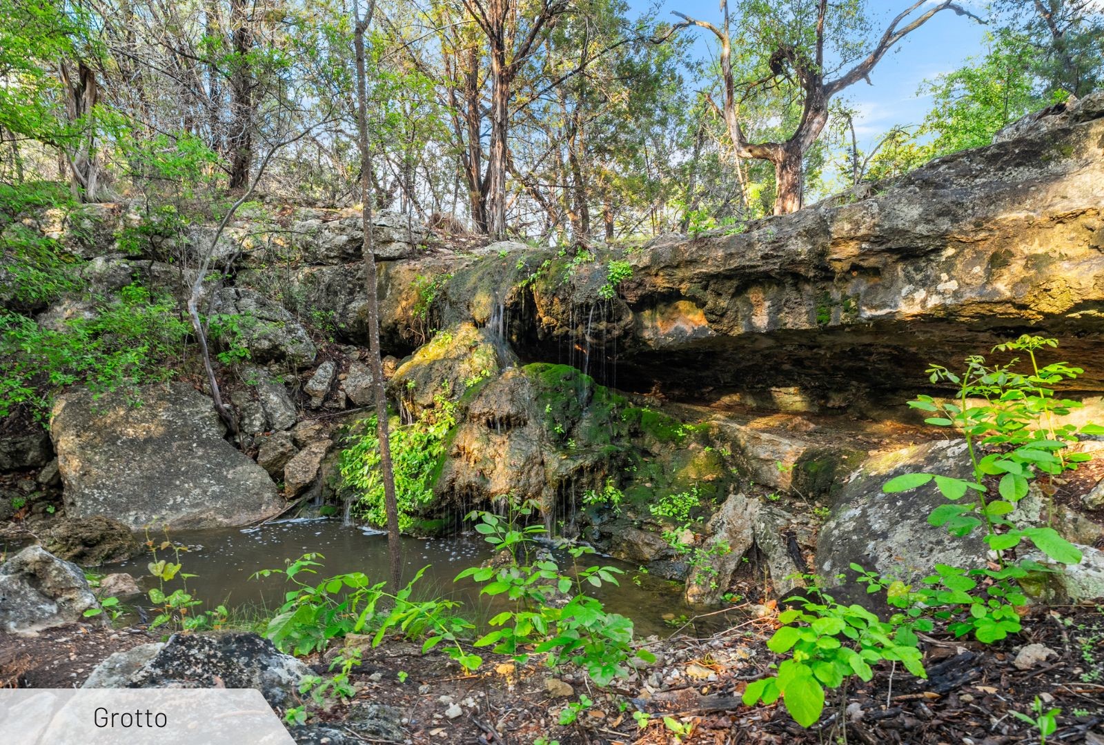525 Soda Creek Road Spicewood TX 78669