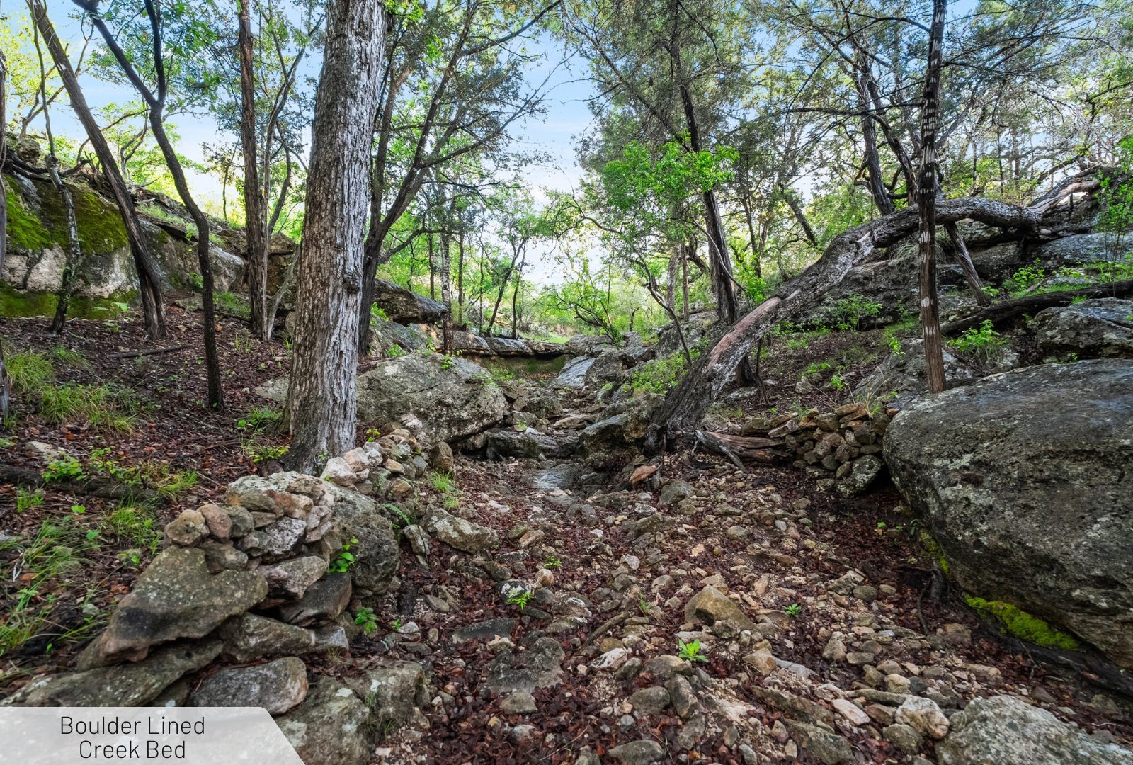 525 Soda Creek Road Spicewood TX 78669