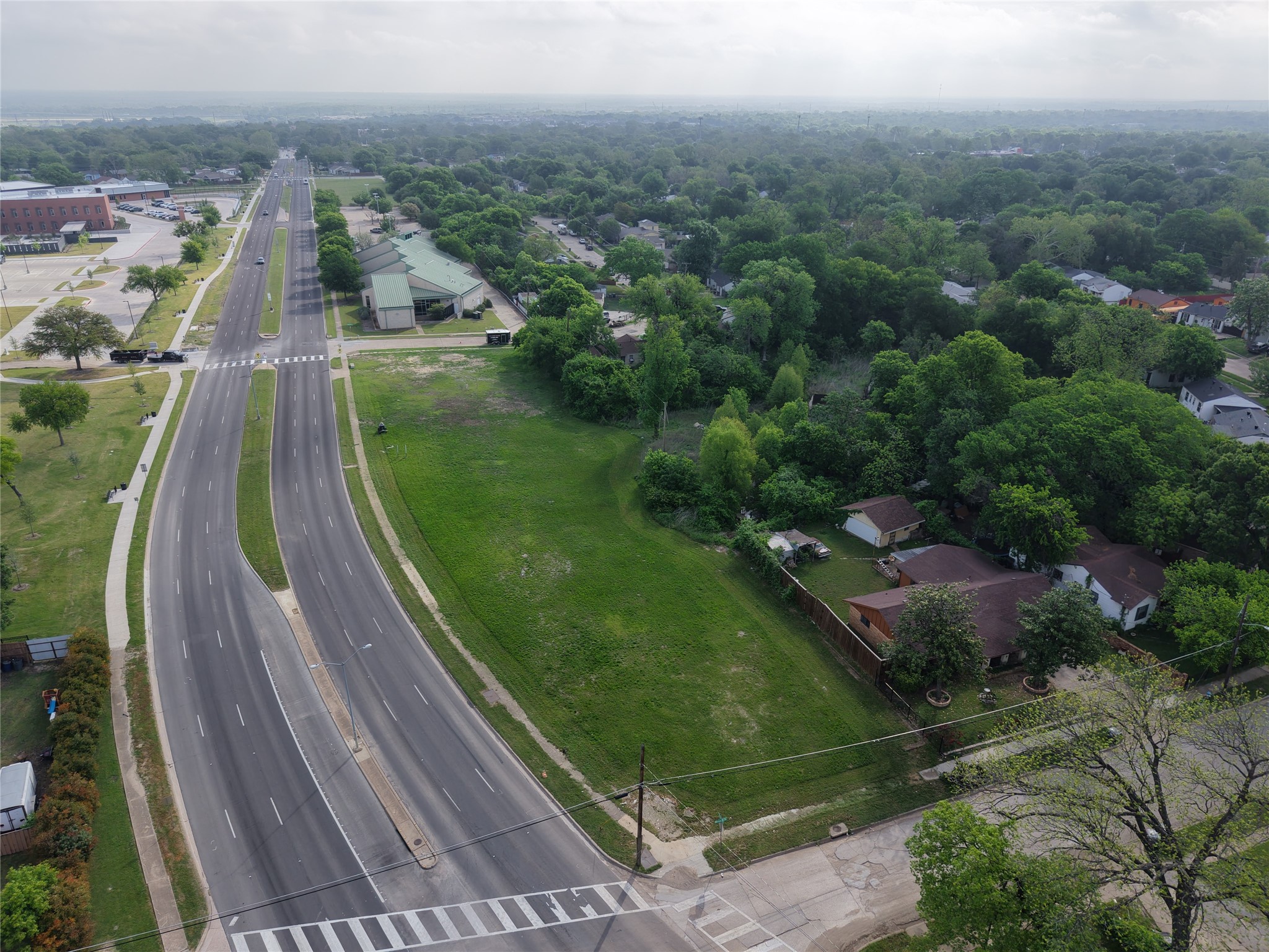 2004 Kiest Dallas TX 75216