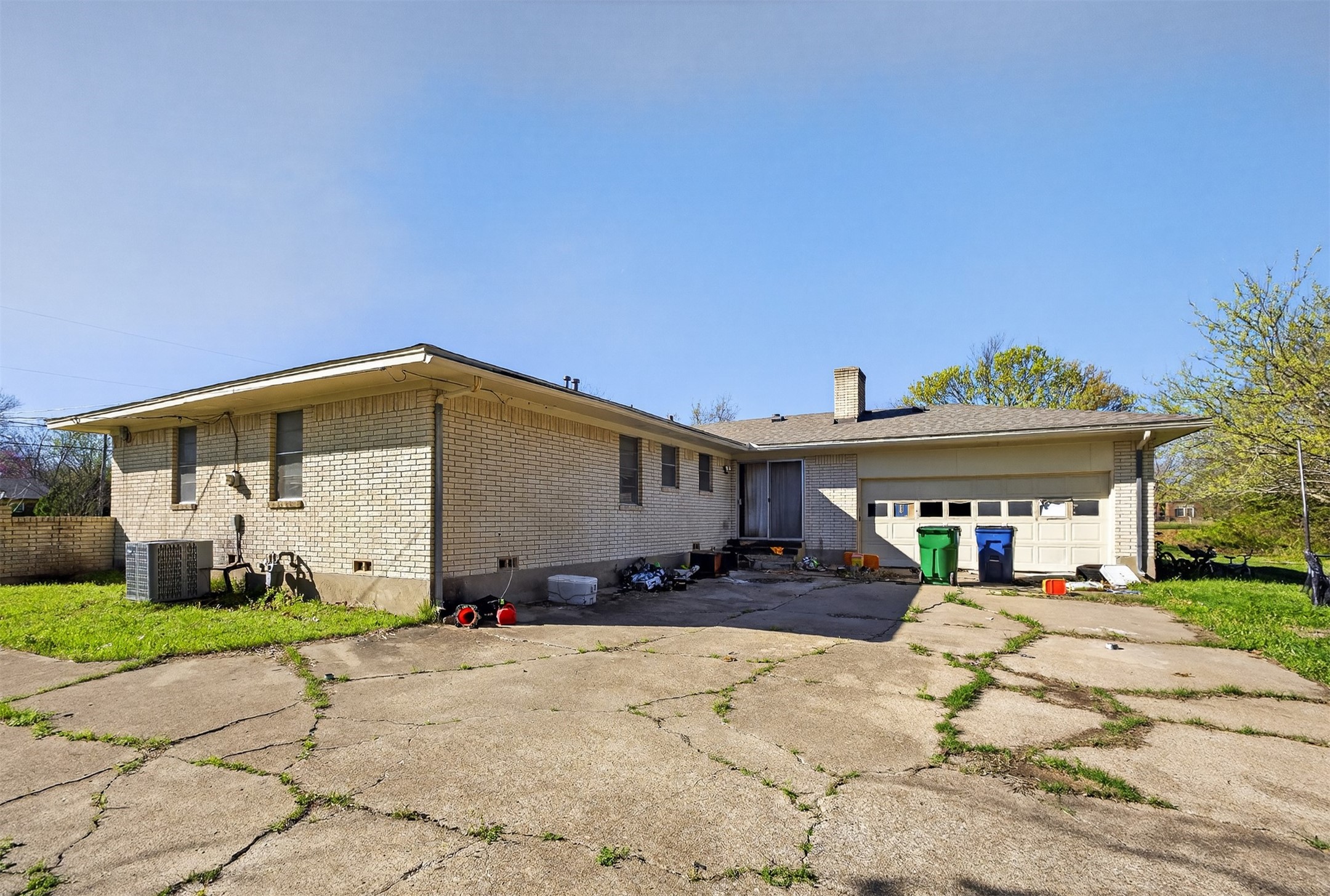 525 Lake Park Avenue Waxahachie TX 75165
