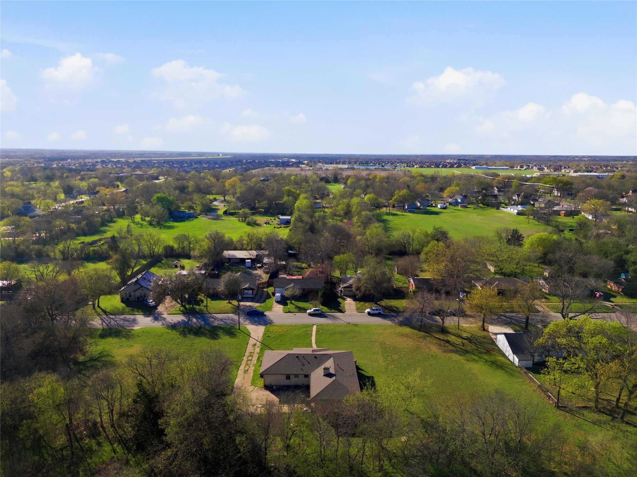 525 Lake Park Avenue Waxahachie TX 75165