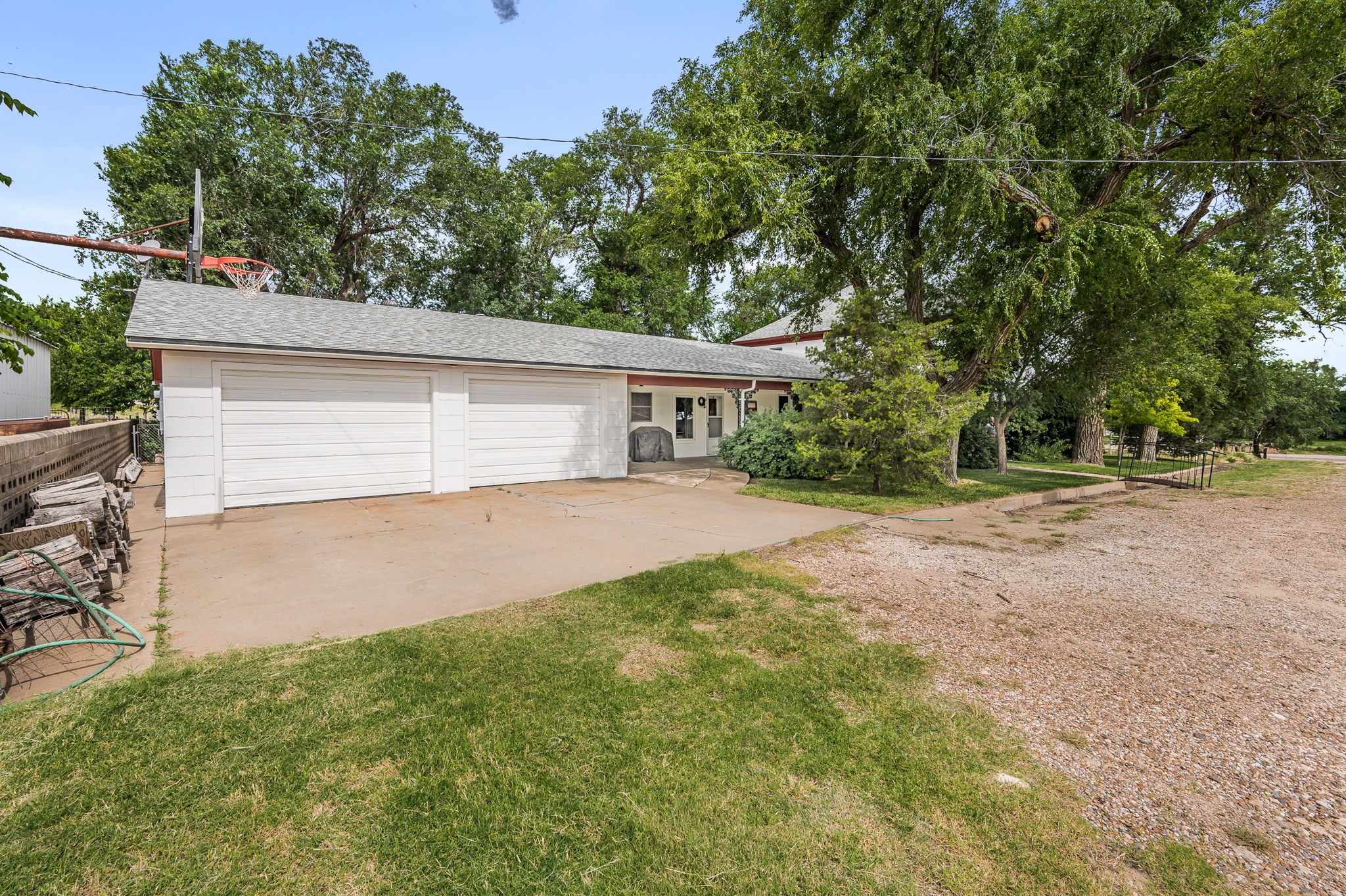 1204 E Cheyenne Canadian TX 79014
