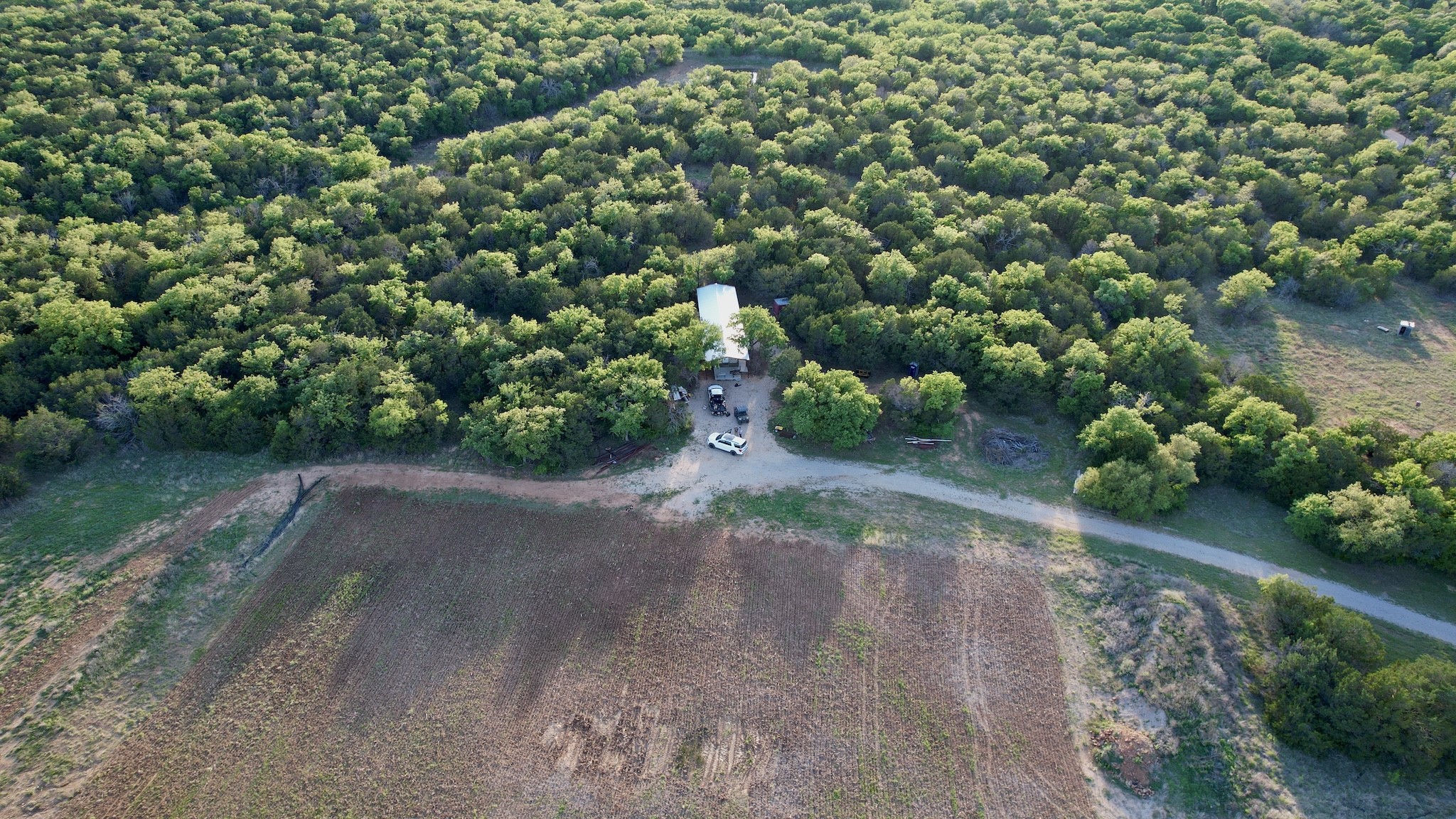 16811 County Road 107 Mingus TX 76463