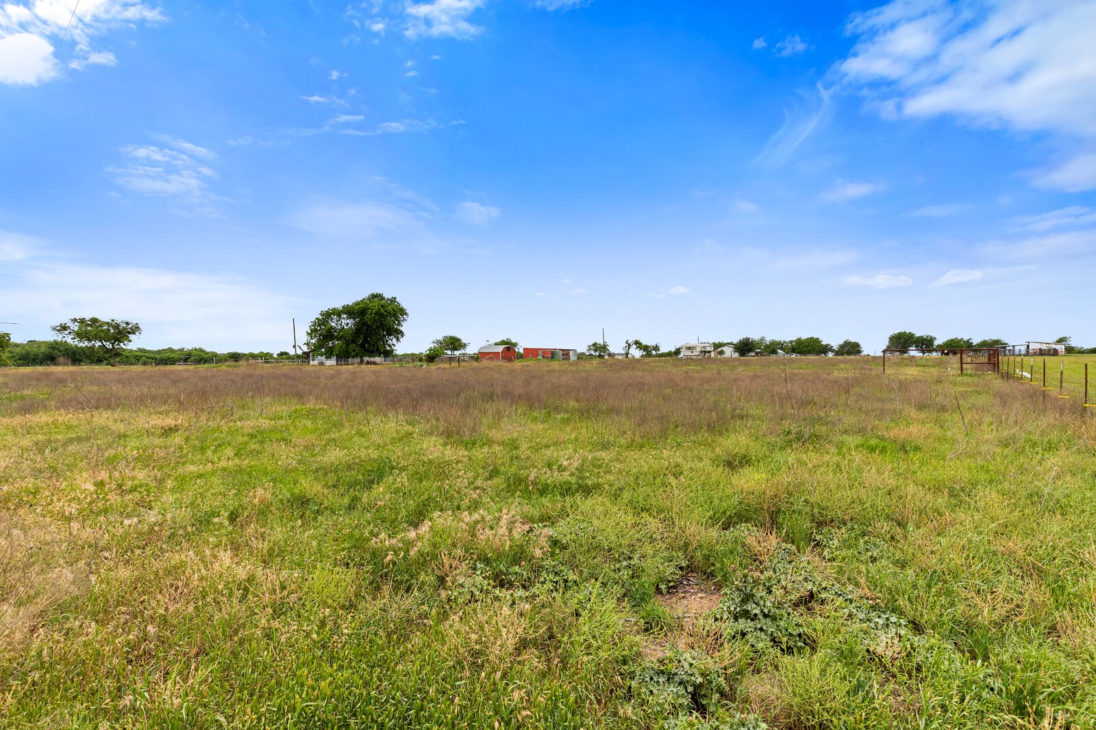 729 Twin Bends Road Crawford TX 76638