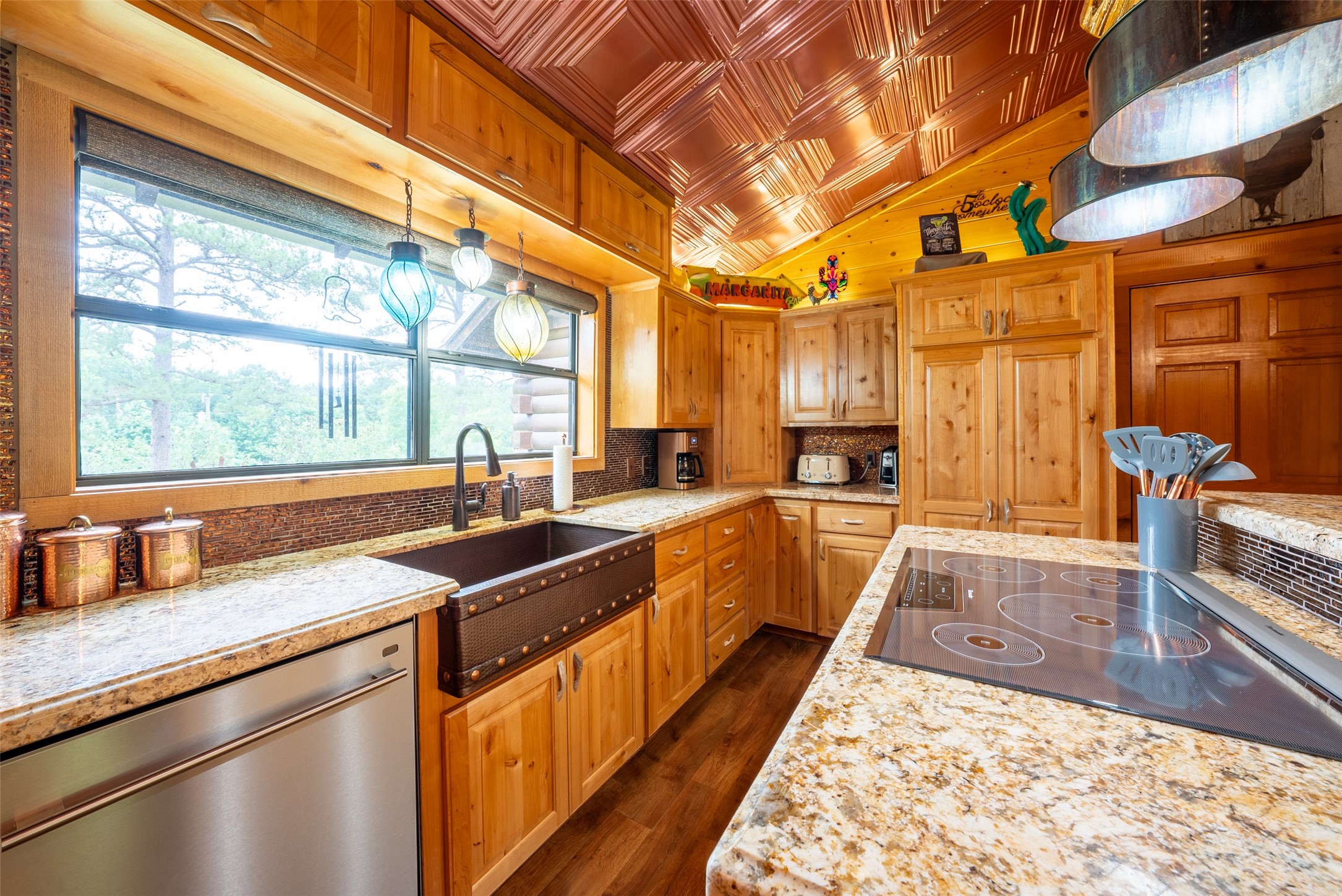 4123 Farm To Market Road 752 S Rusk TX 75785