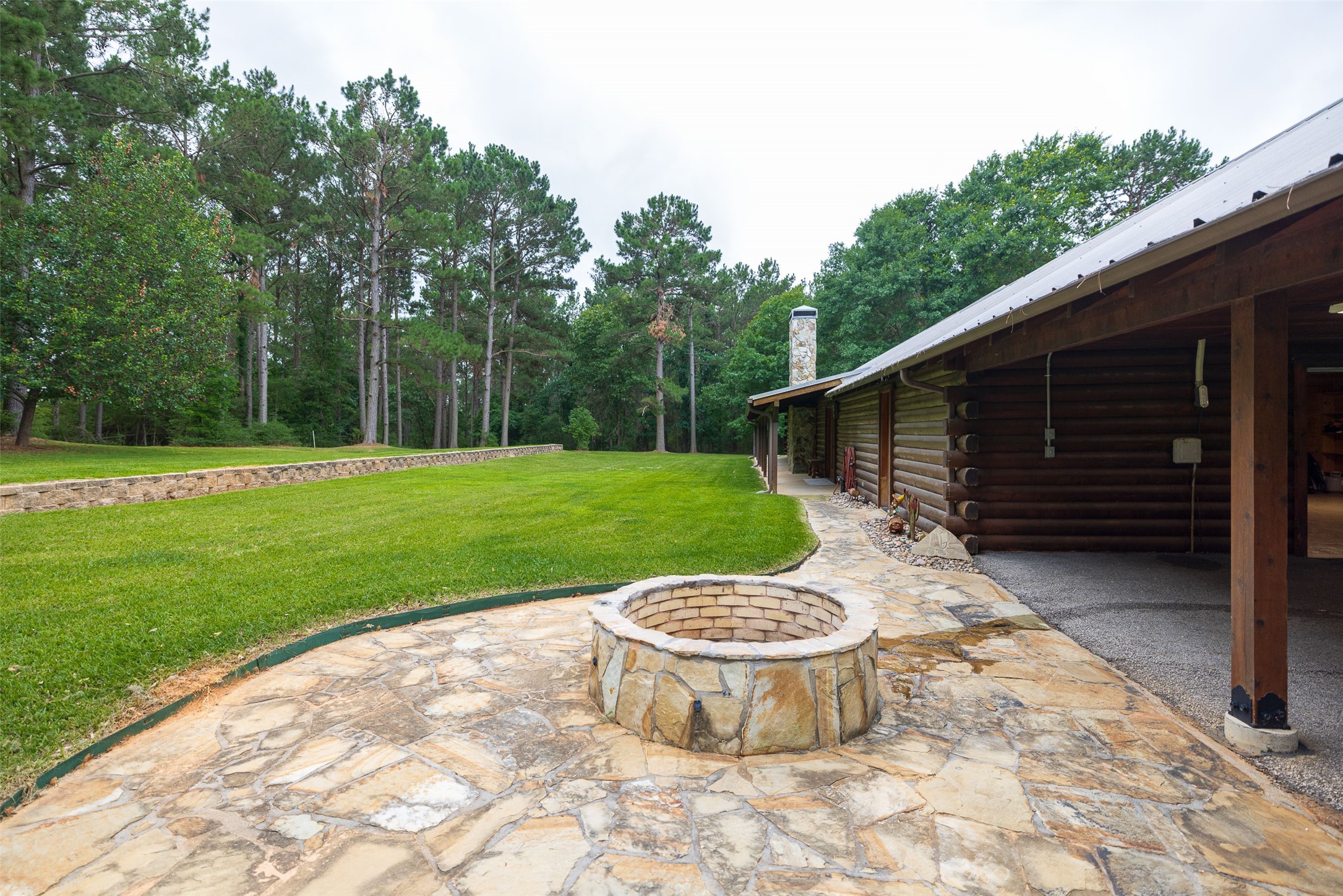 4123 Farm To Market Road 752 S Rusk TX 75785
