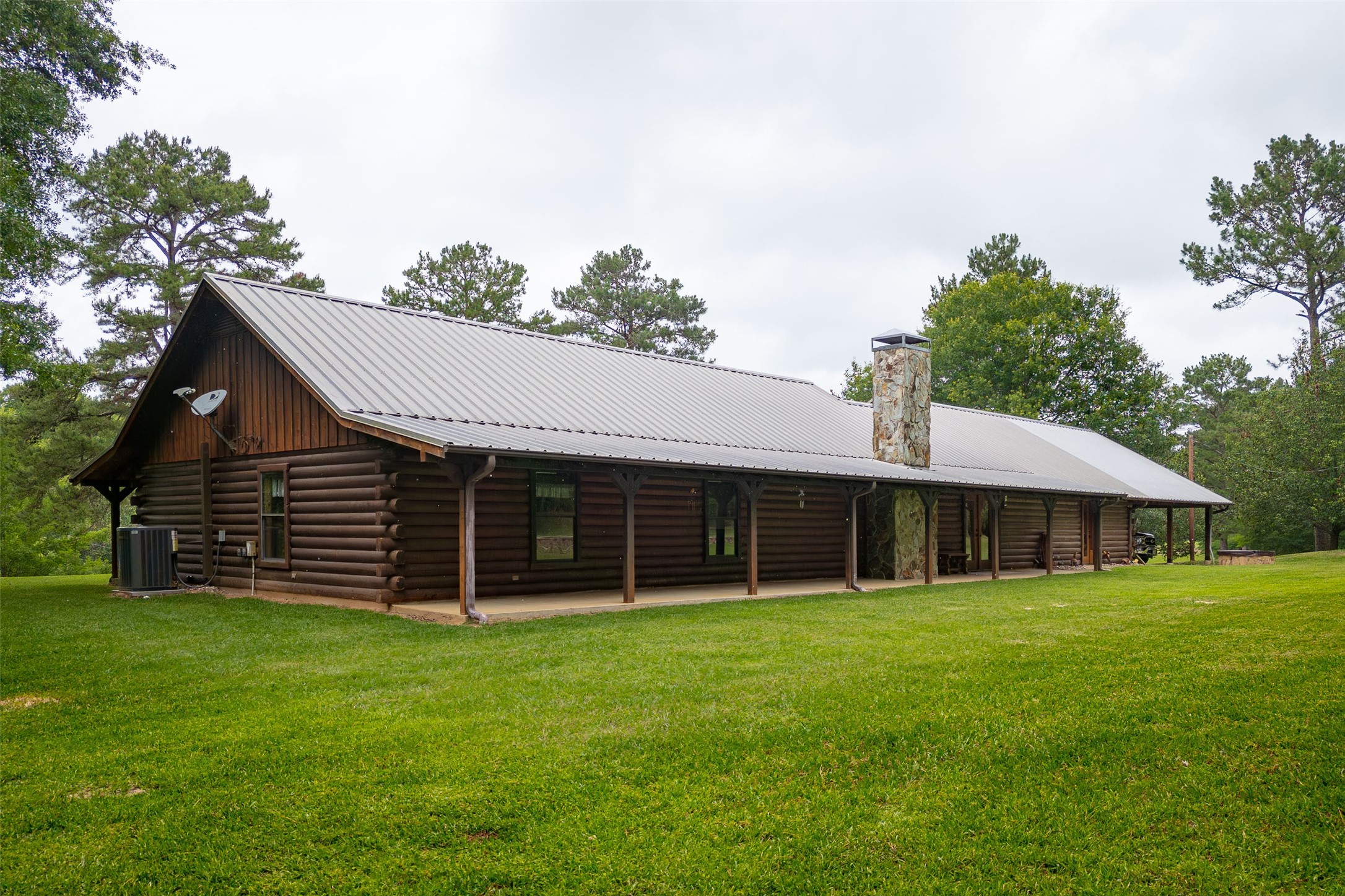 4123 Farm To Market Road 752 S Rusk TX 75785