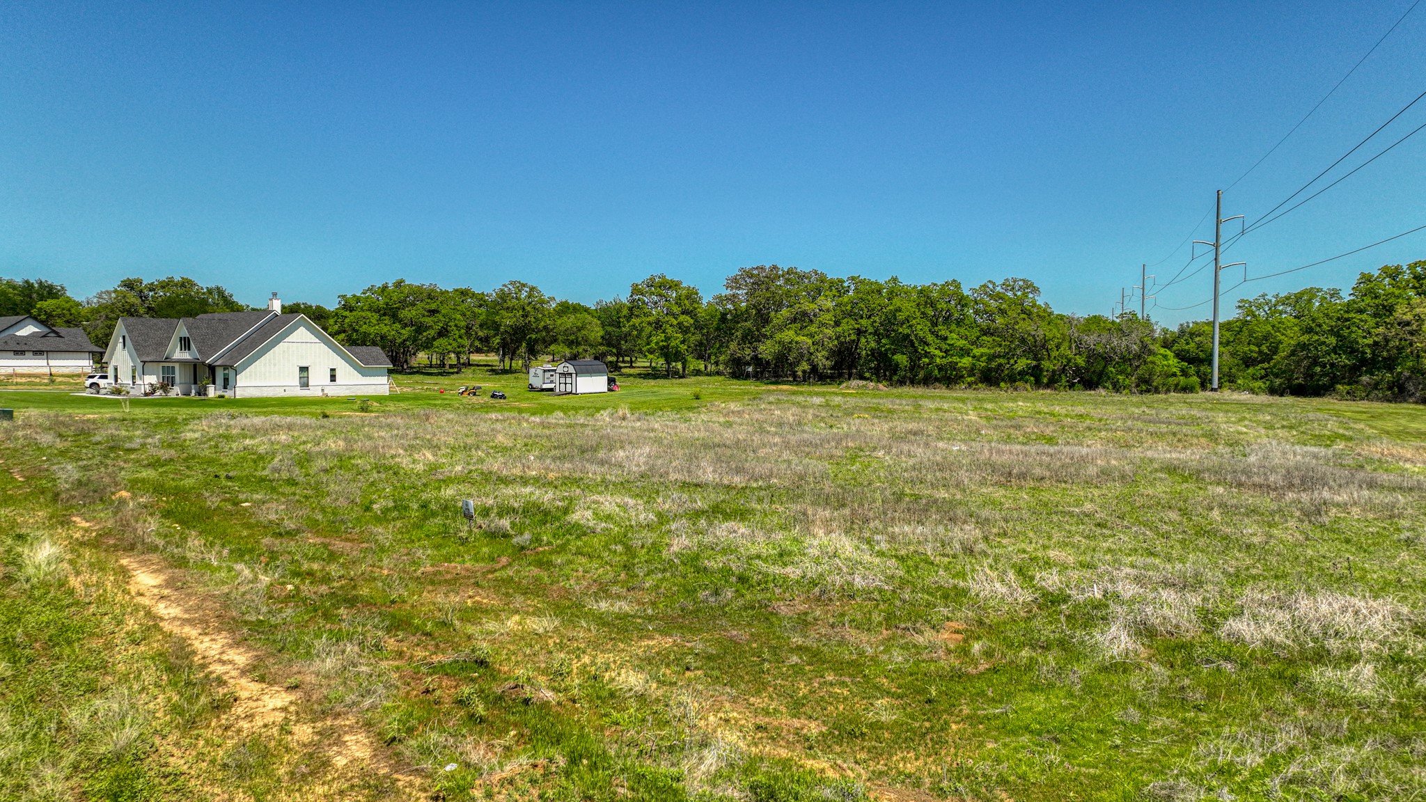 1041 Leo Lane Poolville TX 76487