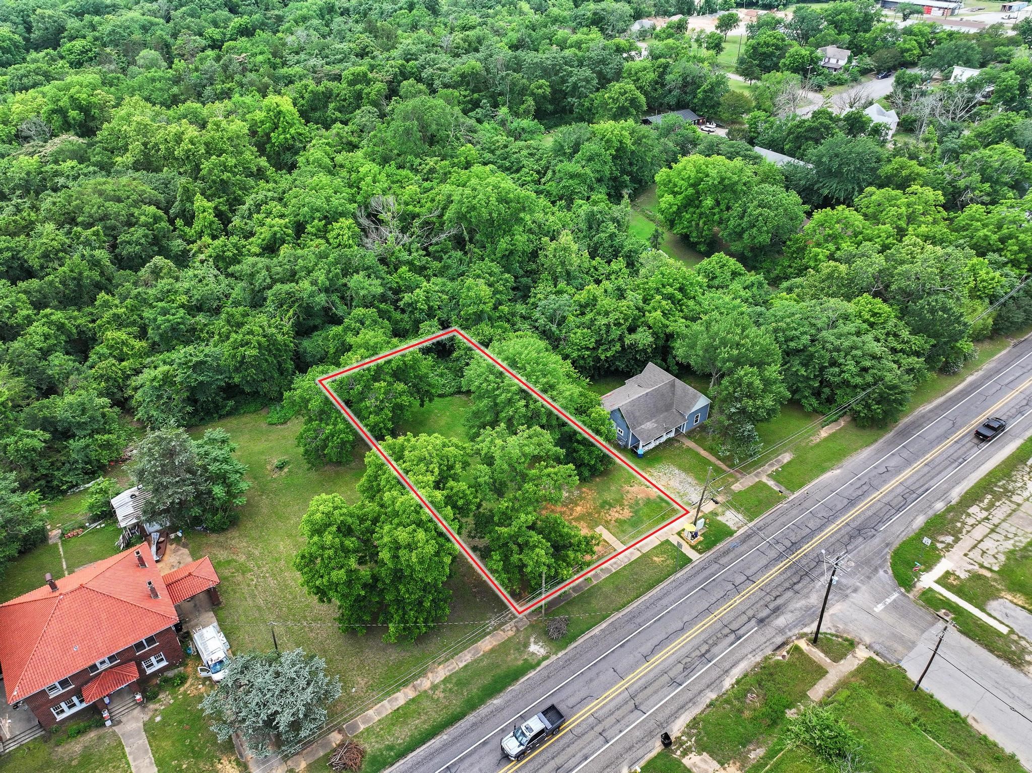 506 E Main Street Denison TX 75021