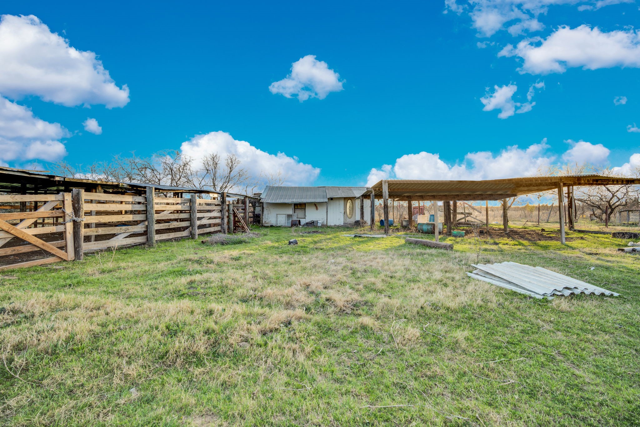3175 County Road 1110 Corsicana TX 75110