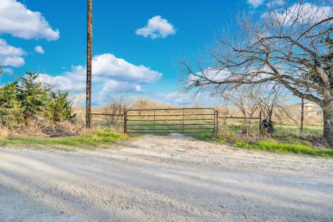3175 County Road 1110 Corsicana TX 75110
