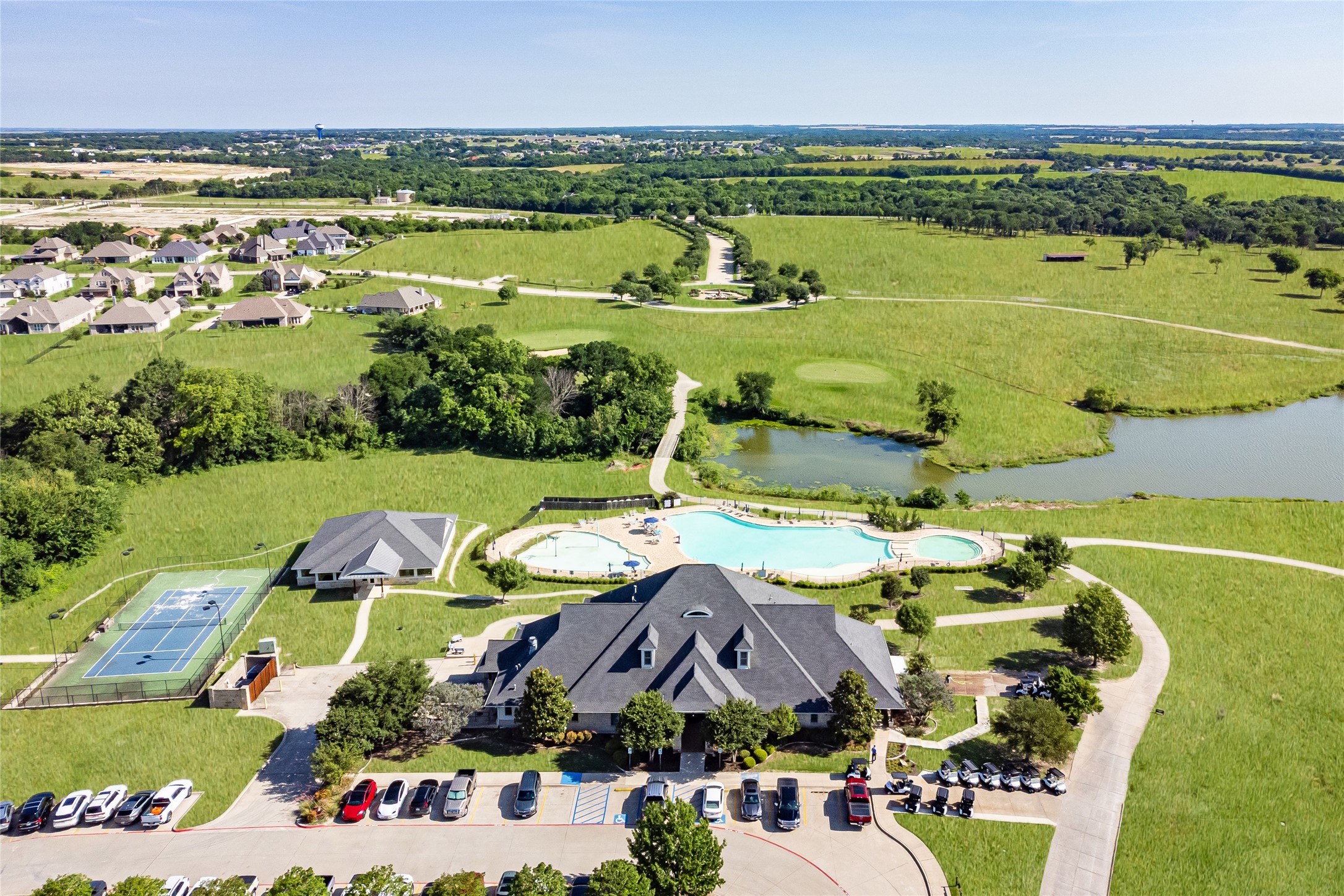 1408 Wolf Ridge Run Gunter TX 75058