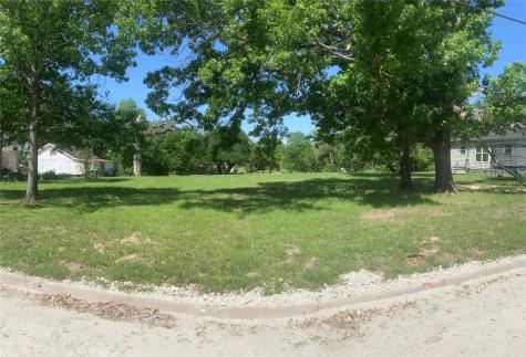 807 Southland Avenue Marlin TX 76661