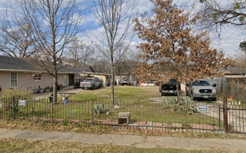 911 Gallagher Street Dallas TX 75212
