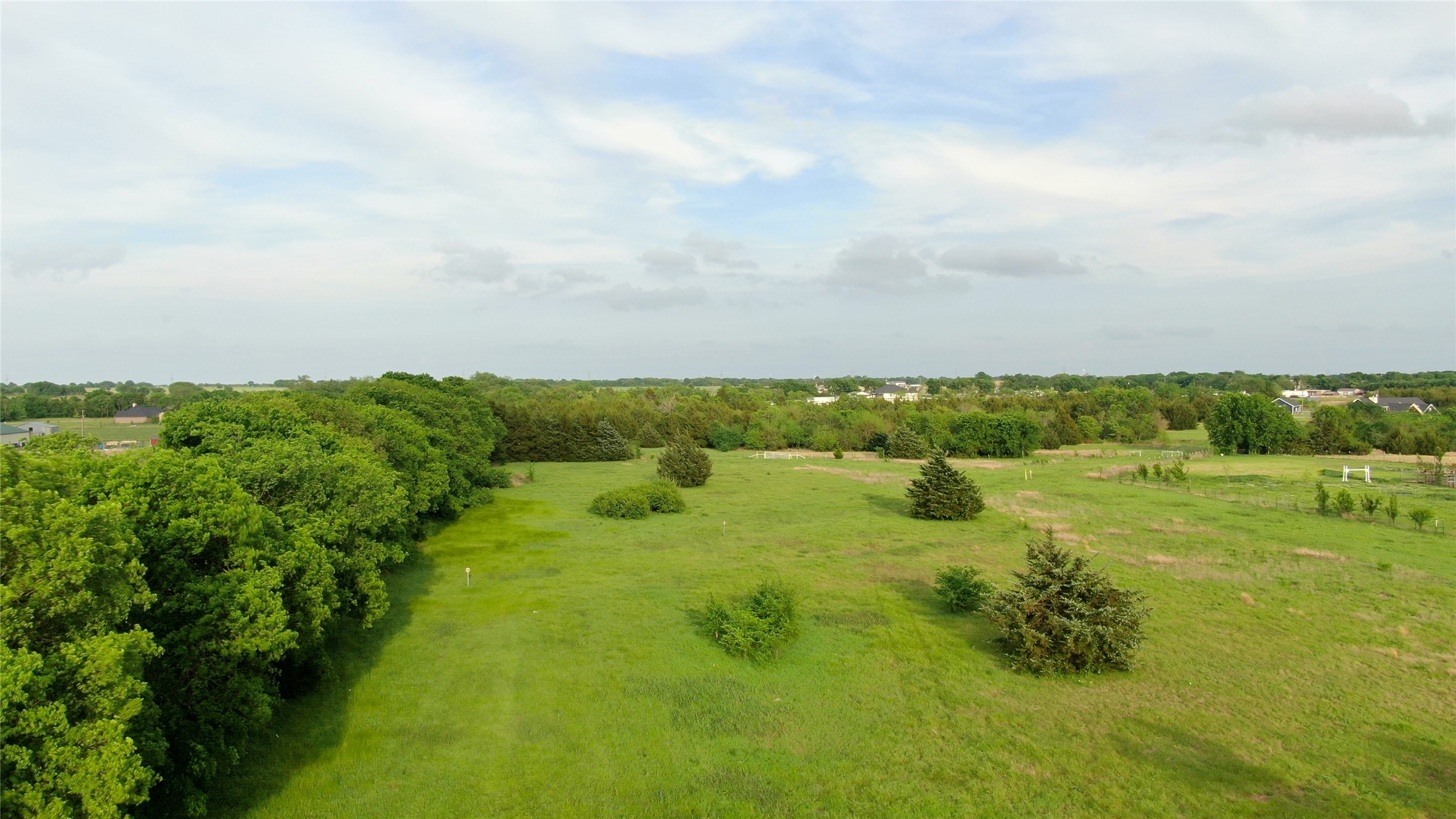 10843 E Line Road Trenton TX 75490