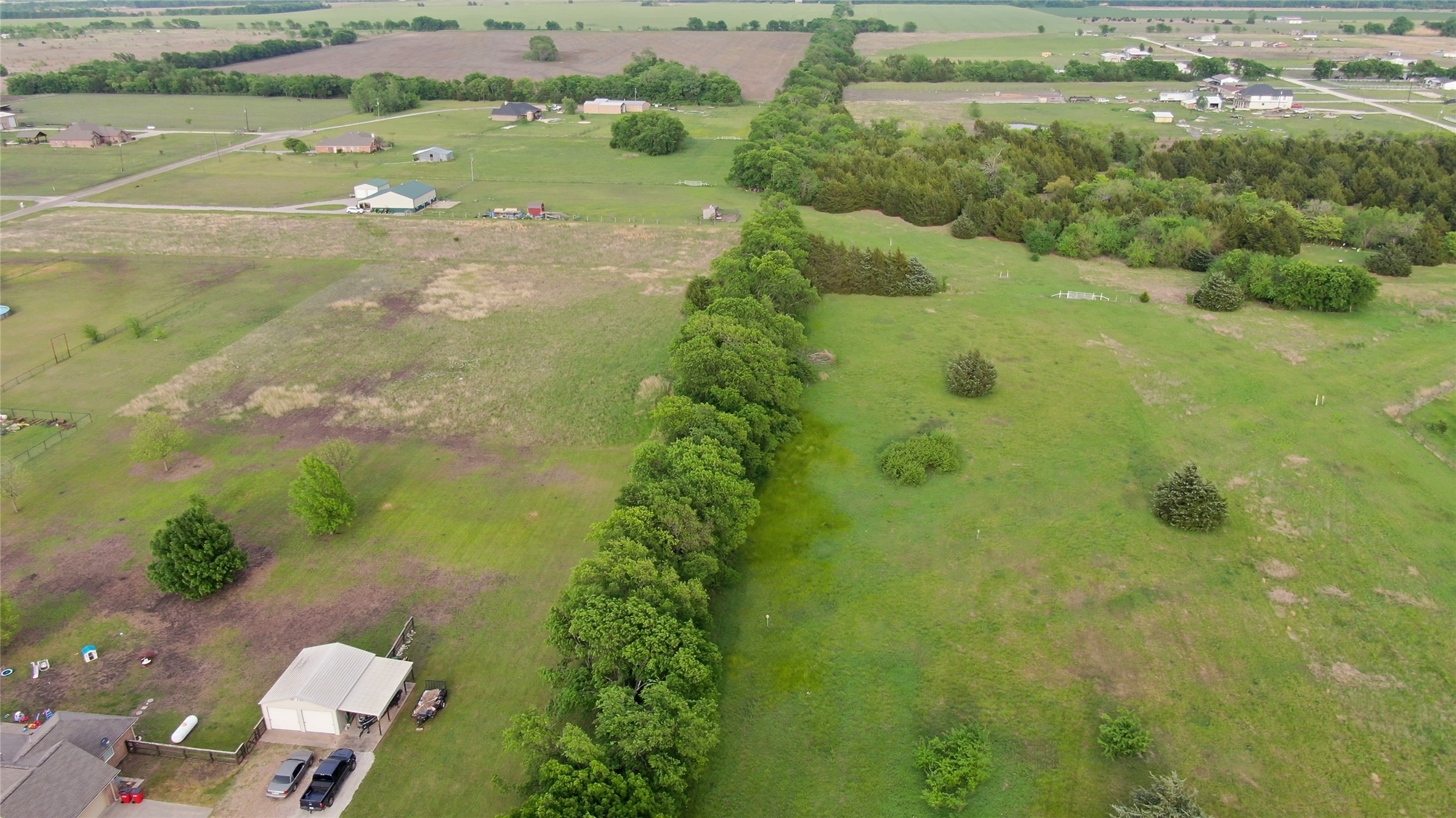 10843 E Line Road Trenton TX 75490