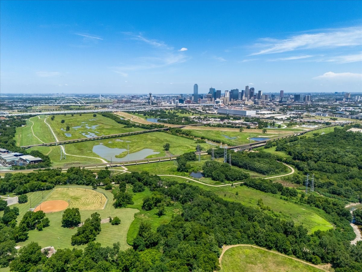 3117 Cedar Crest Boulevard Dallas TX 75203