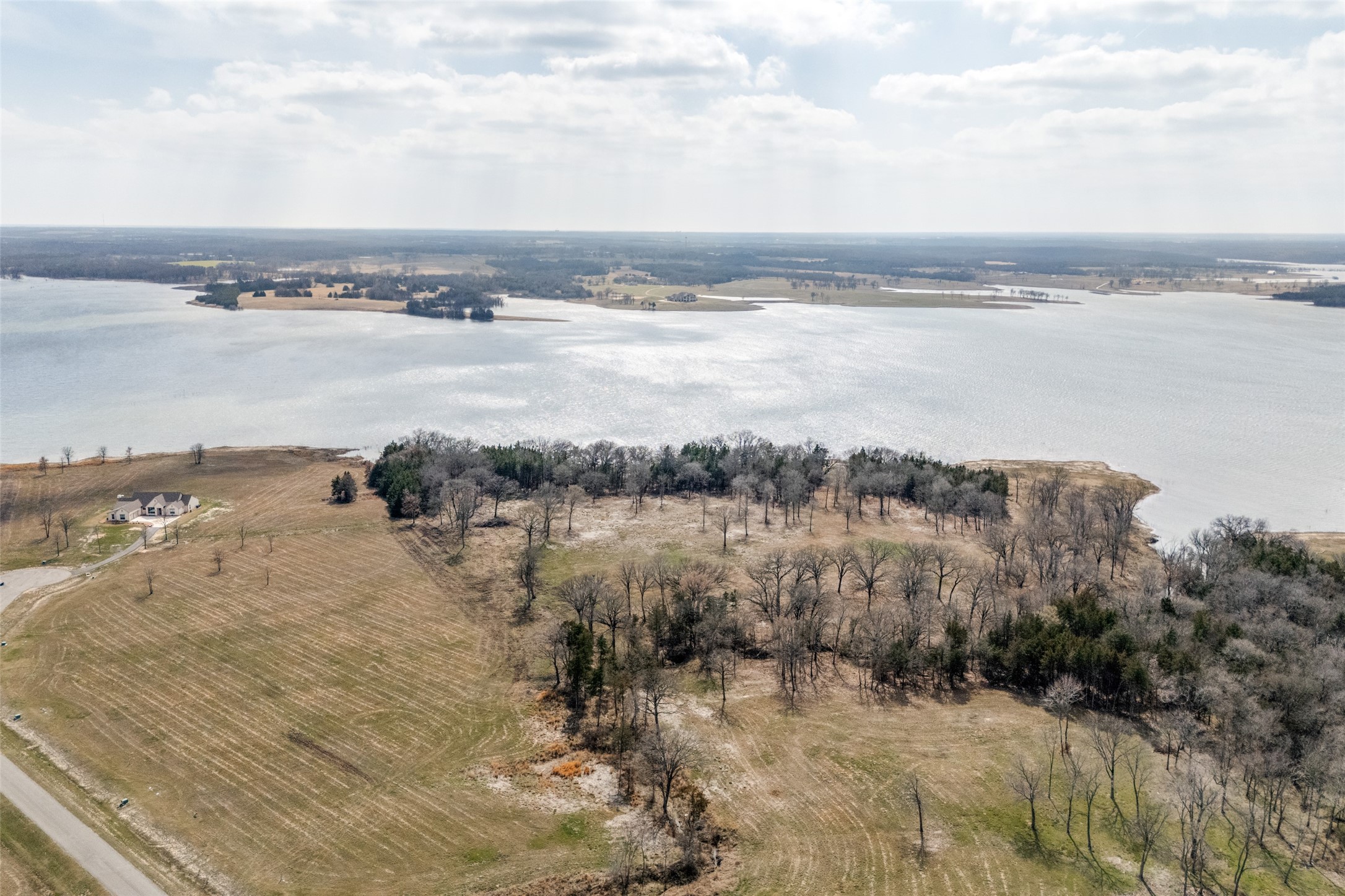360 Lakewood Lane Honey Grove TX 75446
