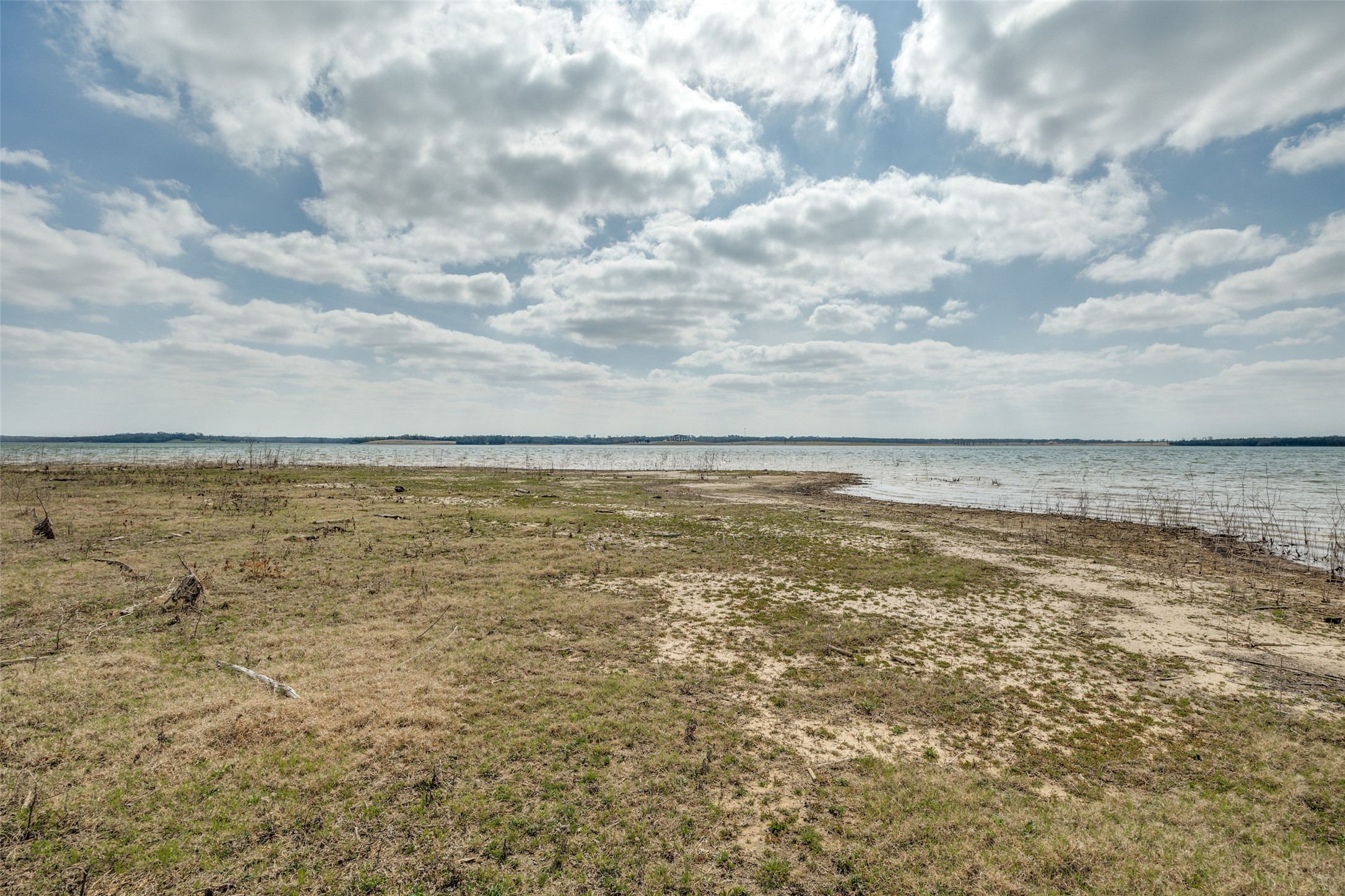 360 Lakewood Lane Honey Grove TX 75446