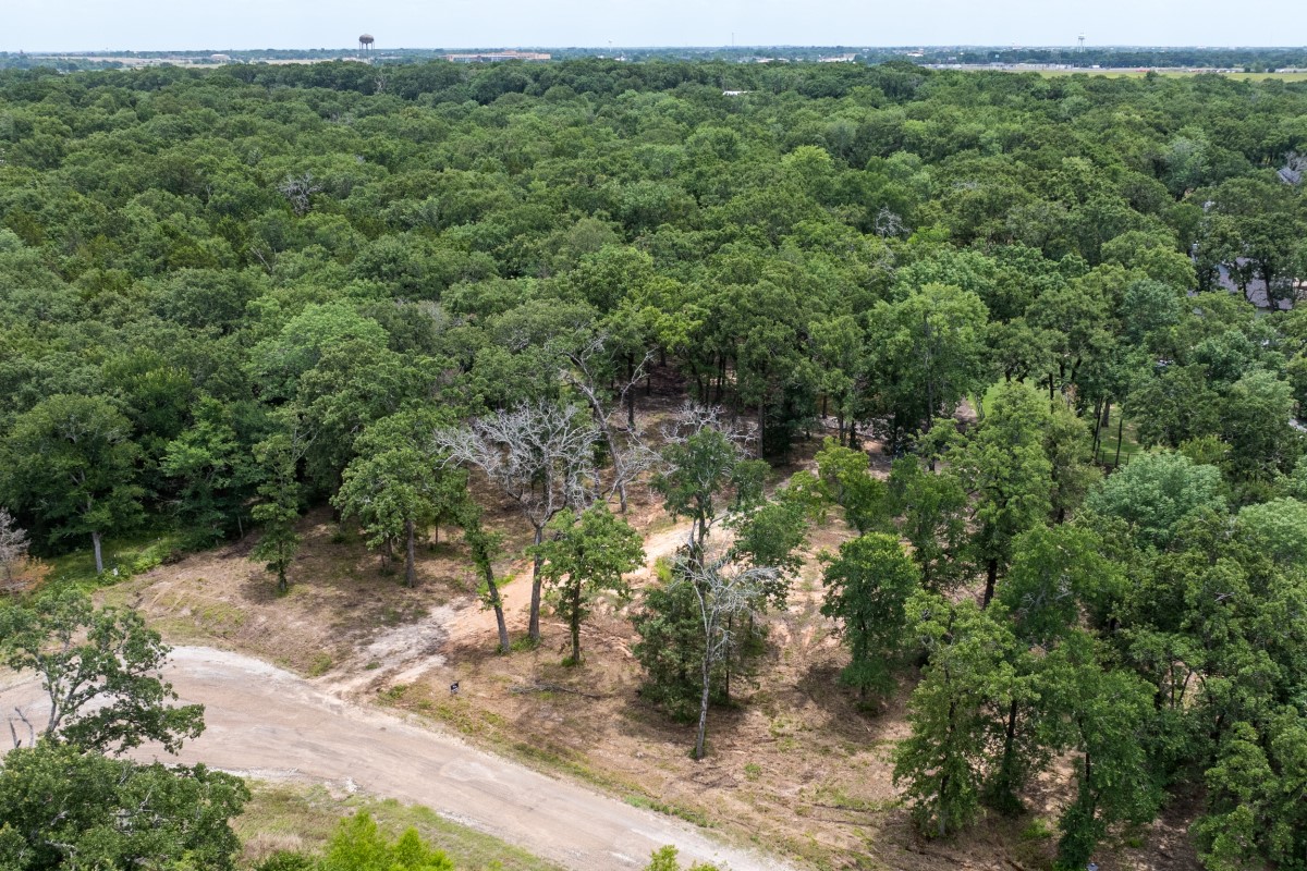 123 Oakmont Drive Mabank TX 75147