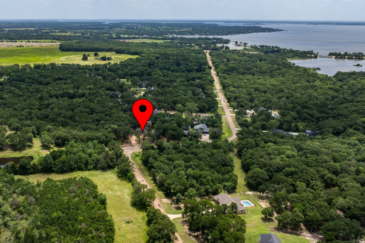 123 Oakmont Drive Mabank TX 75147