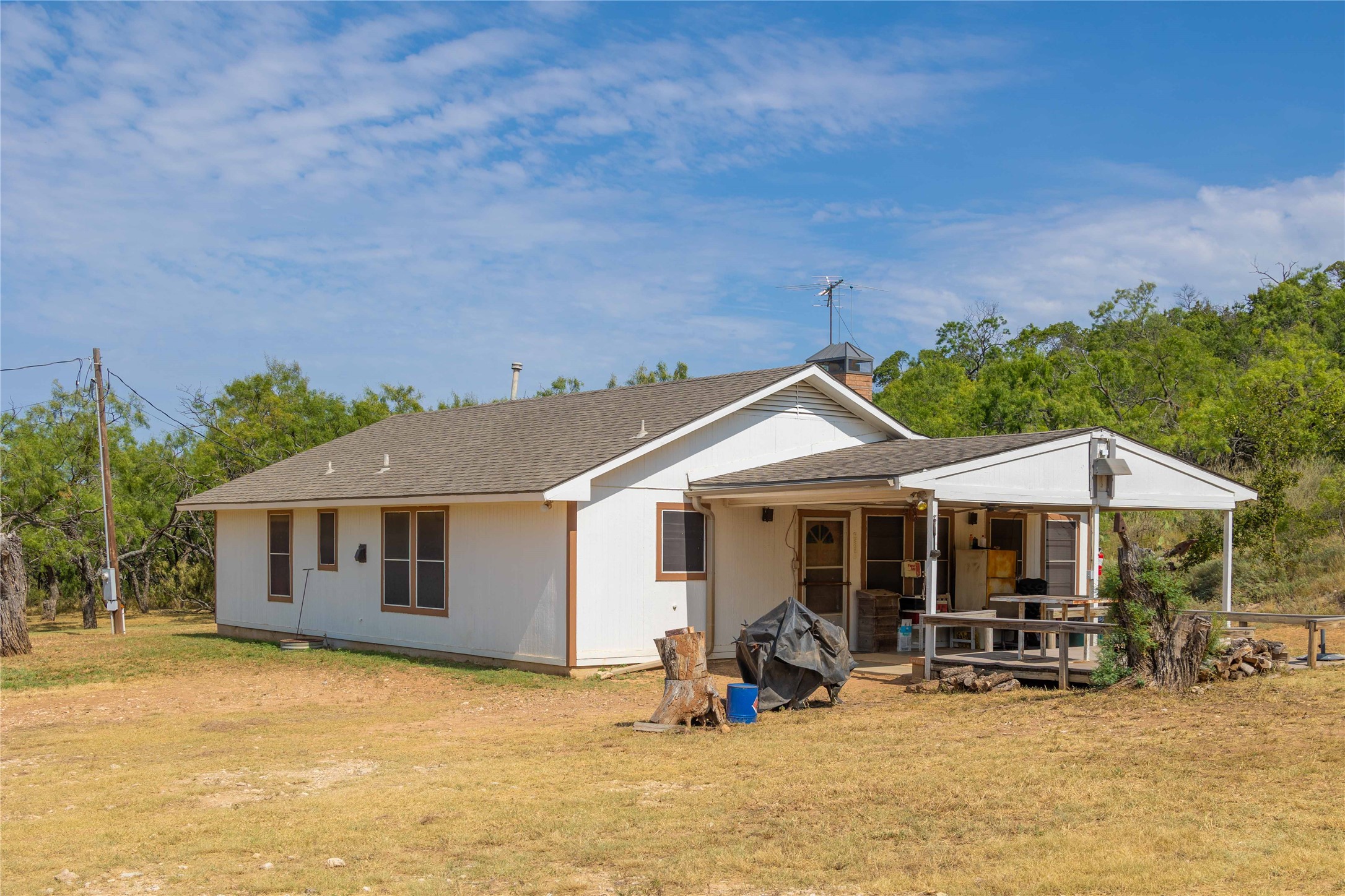 447 Cr 411 Coleman TX 76834