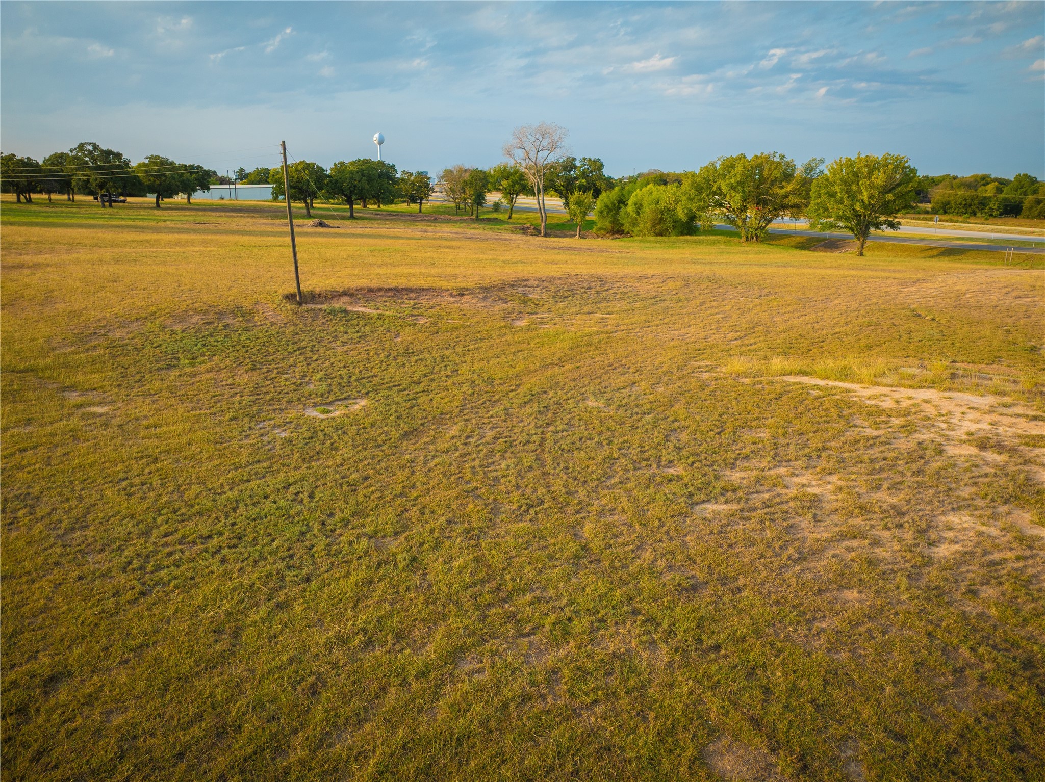 1360 E Bypass 287 Alvord TX 76225