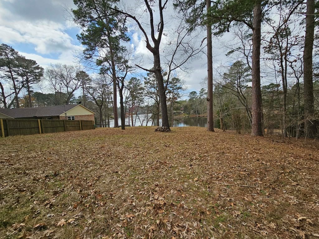 1608 An County Road 385 Palestine TX 75801