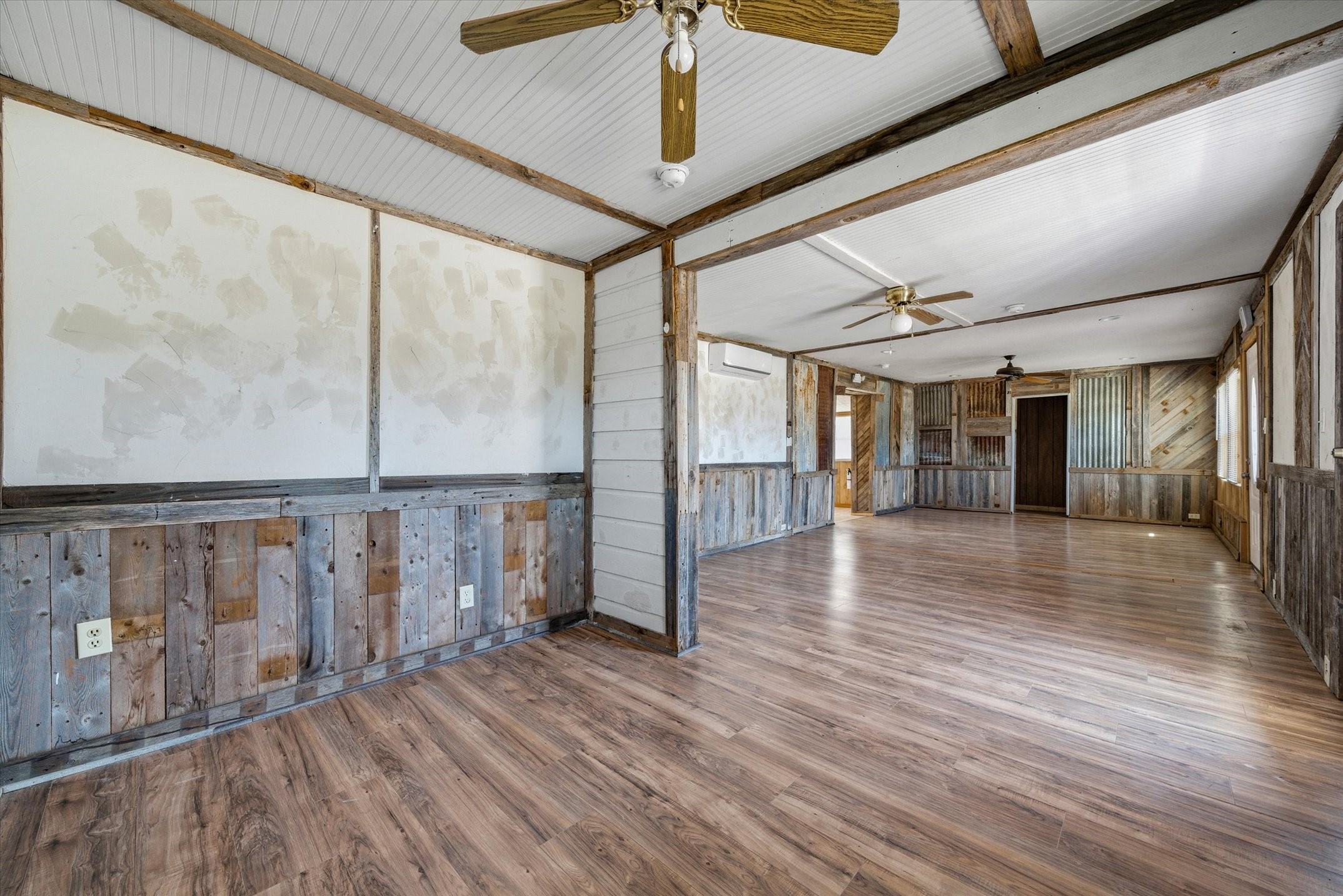 705 E Pine St Street Edgewood TX 75117