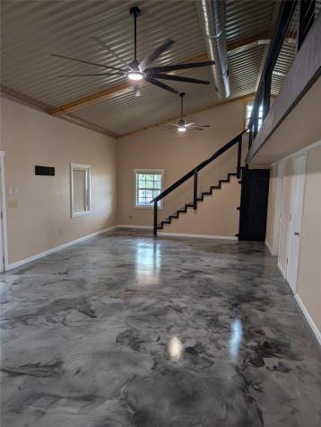 613-A N Access Road Tye TX 79603