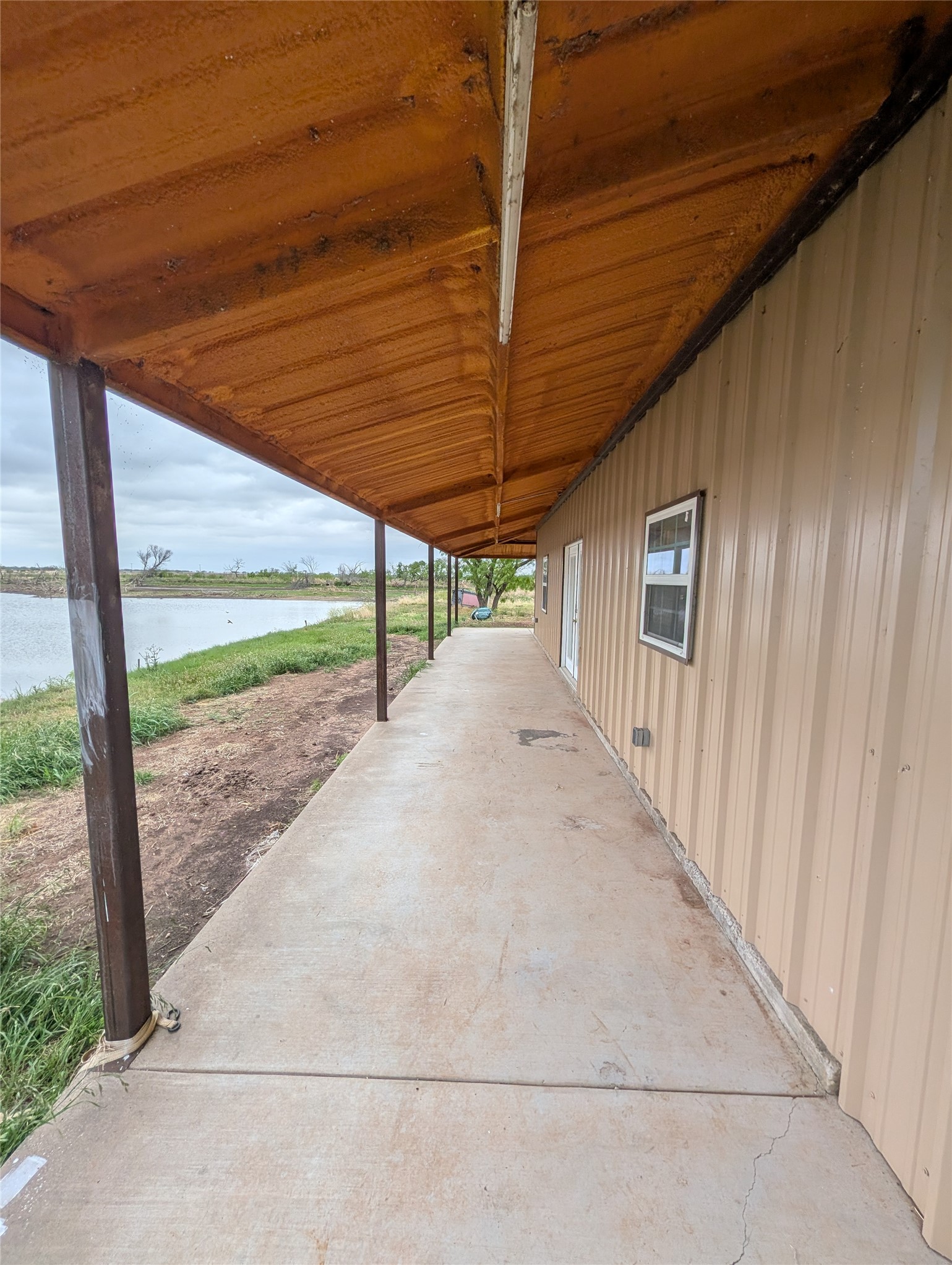 613-A N Access Road Tye TX 79603