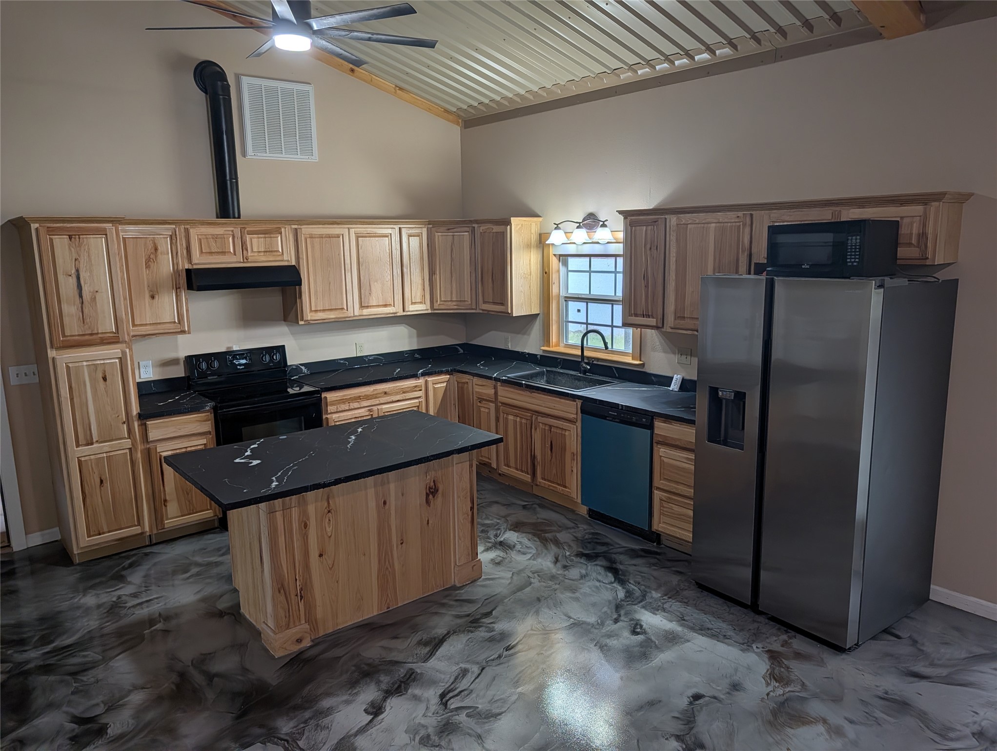 613-A N Access Road Tye TX 79603