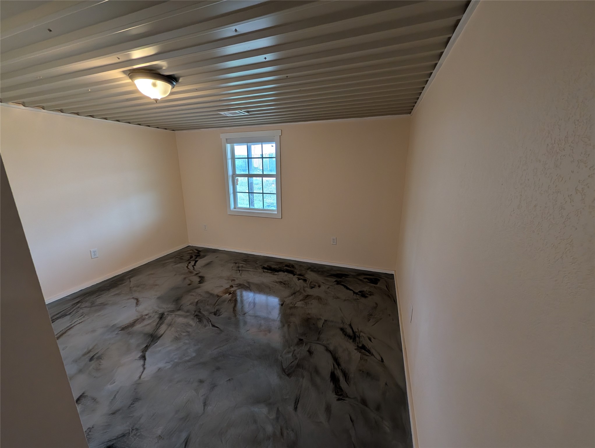 613-A N Access Road Tye TX 79603