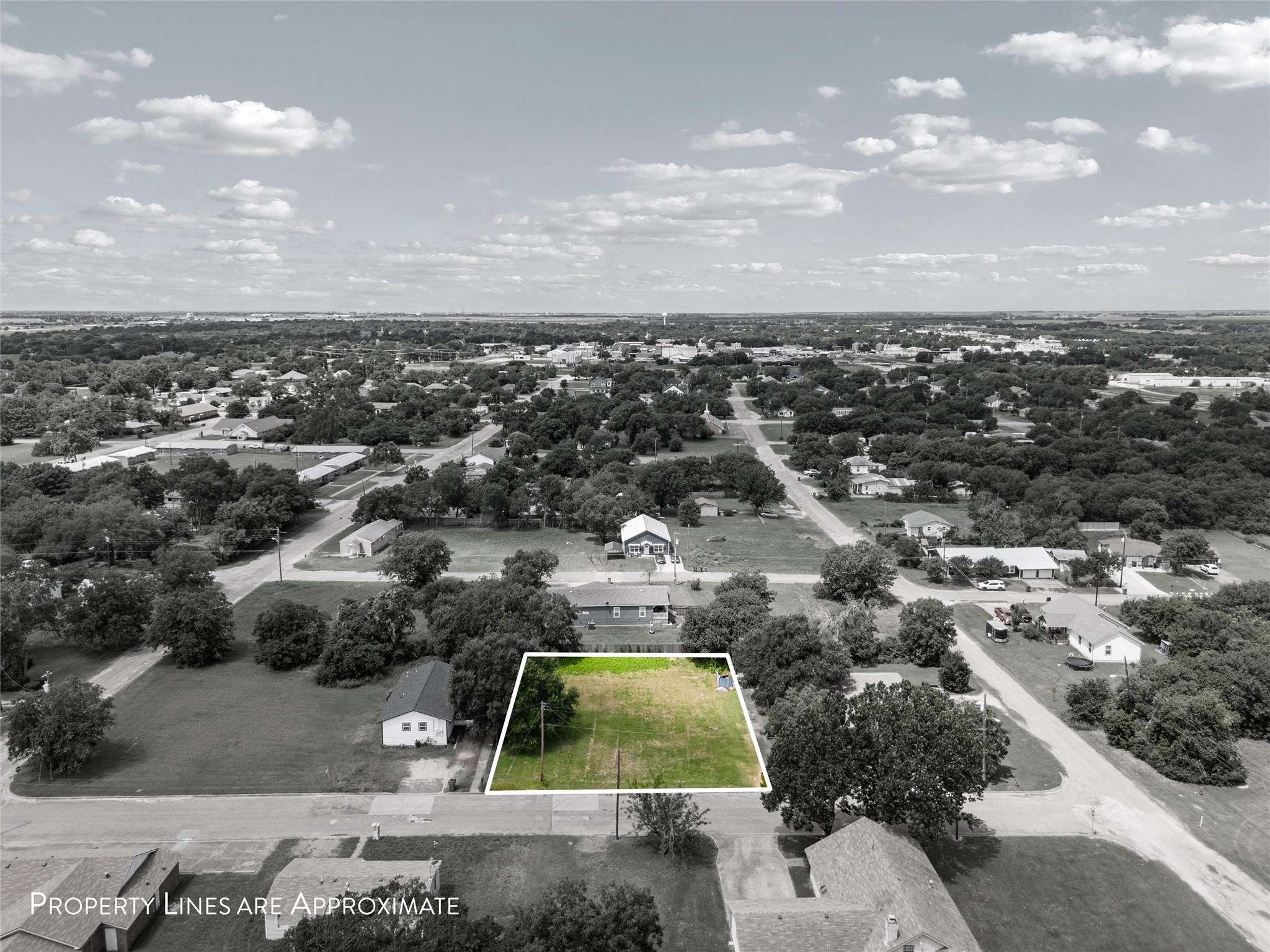 Tbd Pullen Street Mcgregor TX 76657