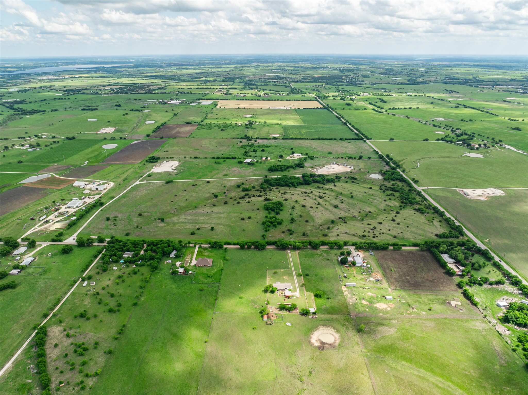 1764 Fm 2331 Godley TX 76044