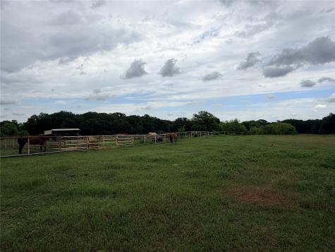6832 Fm 2931 Aubrey TX 76227