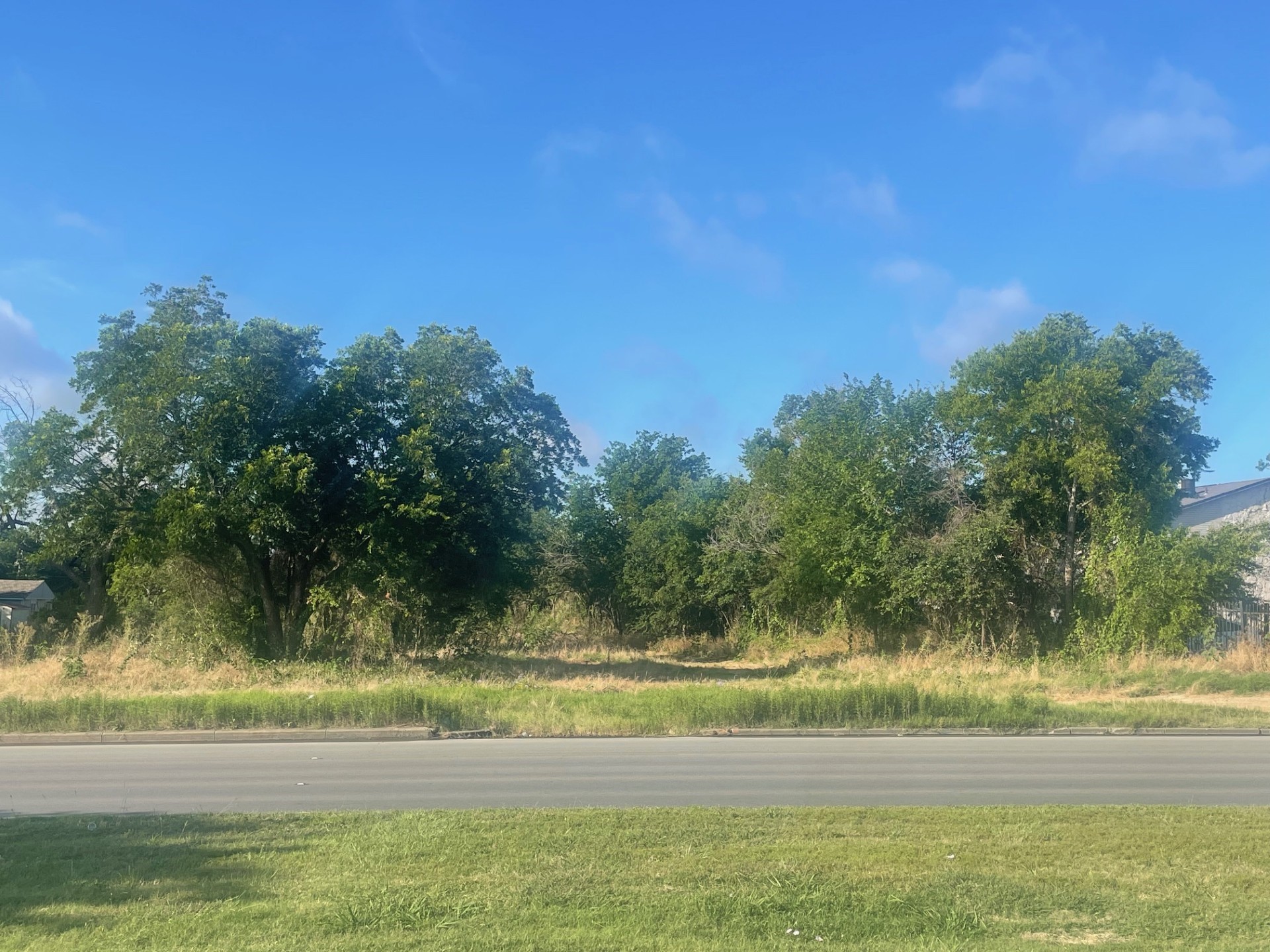 5220 E Lancaster Avenue Fort Worth TX 76112