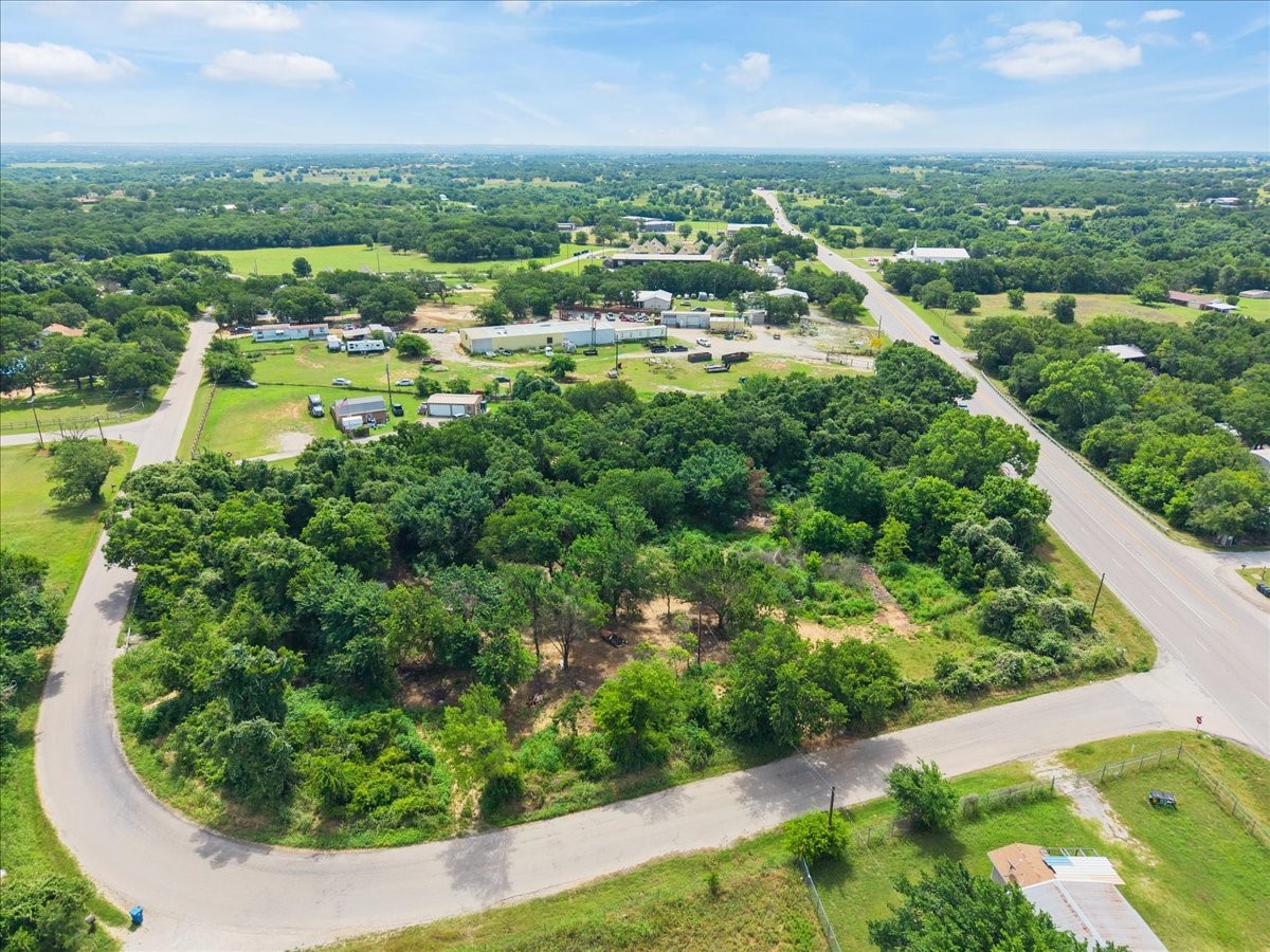 1247 County Road 4590 Boyd TX 76023