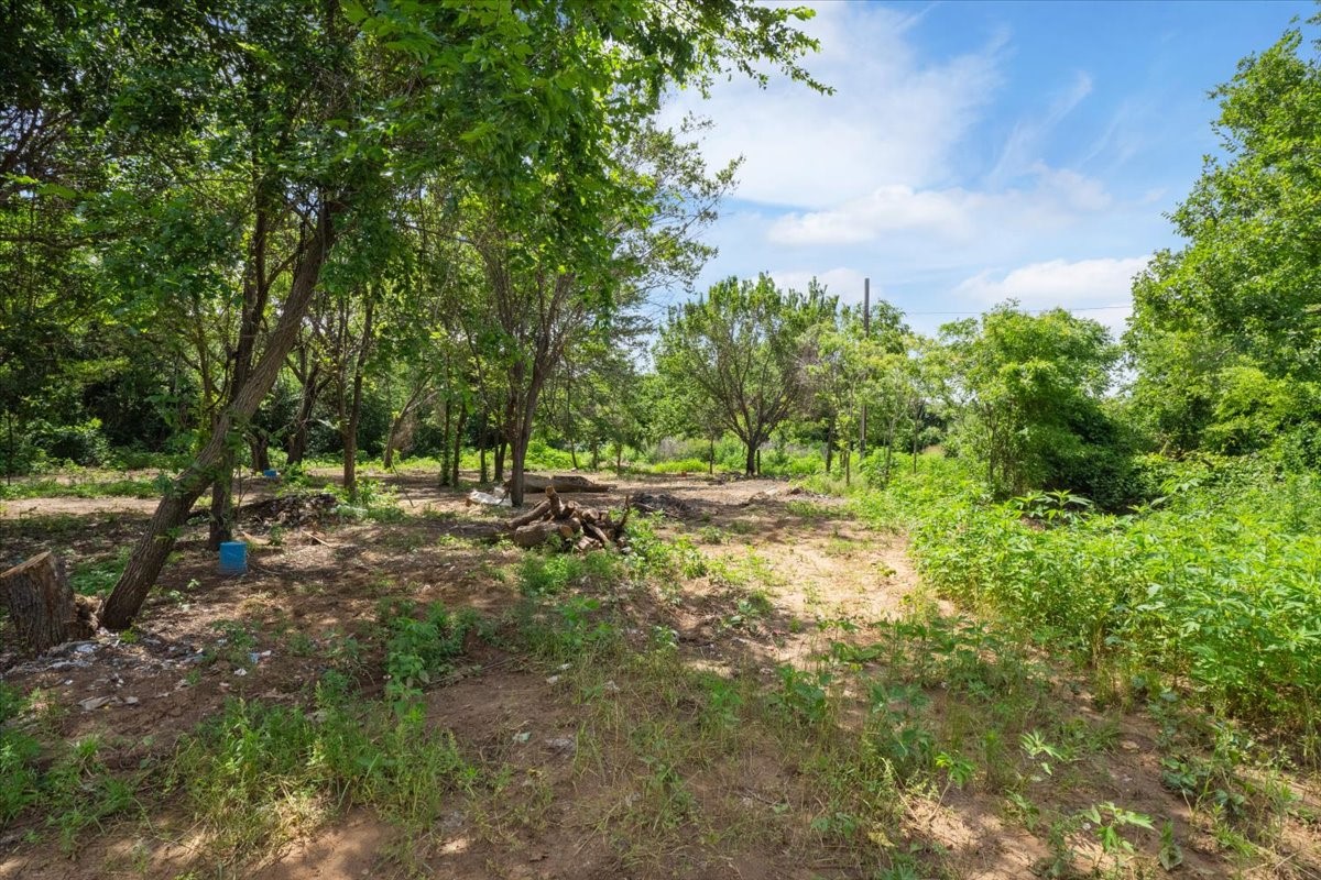 1247 County Road 4590 Boyd TX 76023