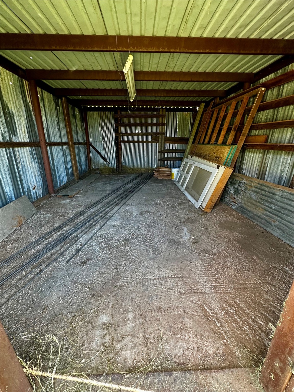 1002 Bennett Seymour TX 76380